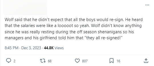 Dân mạng xứ Hàn cho biết Wolf cũng không ngờ tất cả các thành viên đều đã tái kí hợp đồng với T1 và anh chỉ biết việc này nhờ bạn gái mình báo tin Dân mạng xứ Hàn cho biết Wolf cũng không ngờ tất cả các thành viên đều đã tái kí hợp đồng với T1 và anh chỉ biết việc này nhờ bạn gái mình báo tin