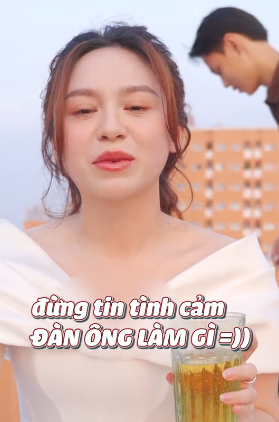 Đặng Thu Hà hé lộ sự thật về chuyện "cưới gấp", lỡ miệng khẳng định: Tình cảm chỉ là "lợi dụng" - Ảnh 4. Đặng Thu Hà hé lộ sự thật về chuyện "cưới gấp", lỡ miệng khẳng định: Tình cảm chỉ là "lợi dụng" - Ảnh 4.