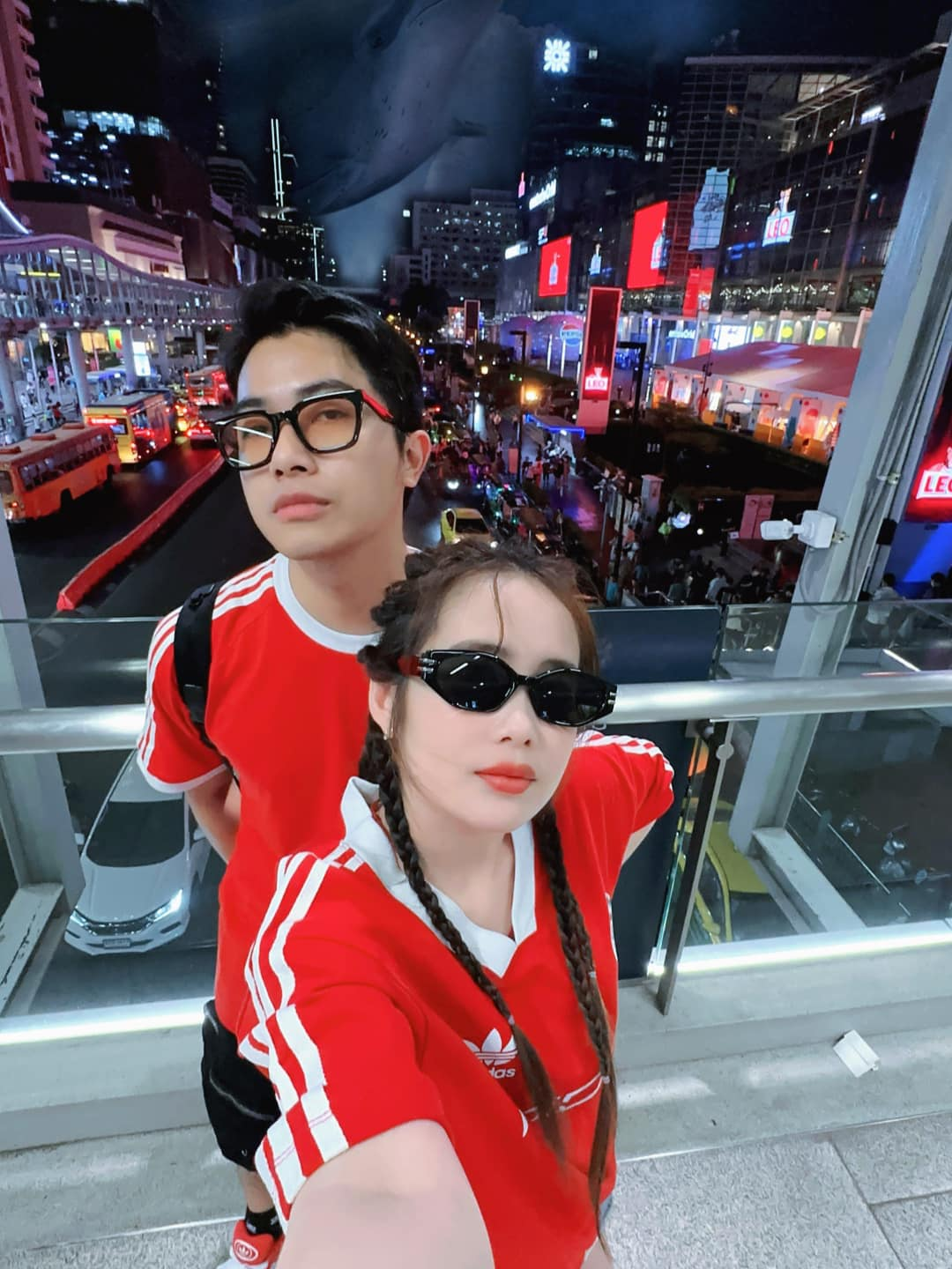 photo-1718941114933