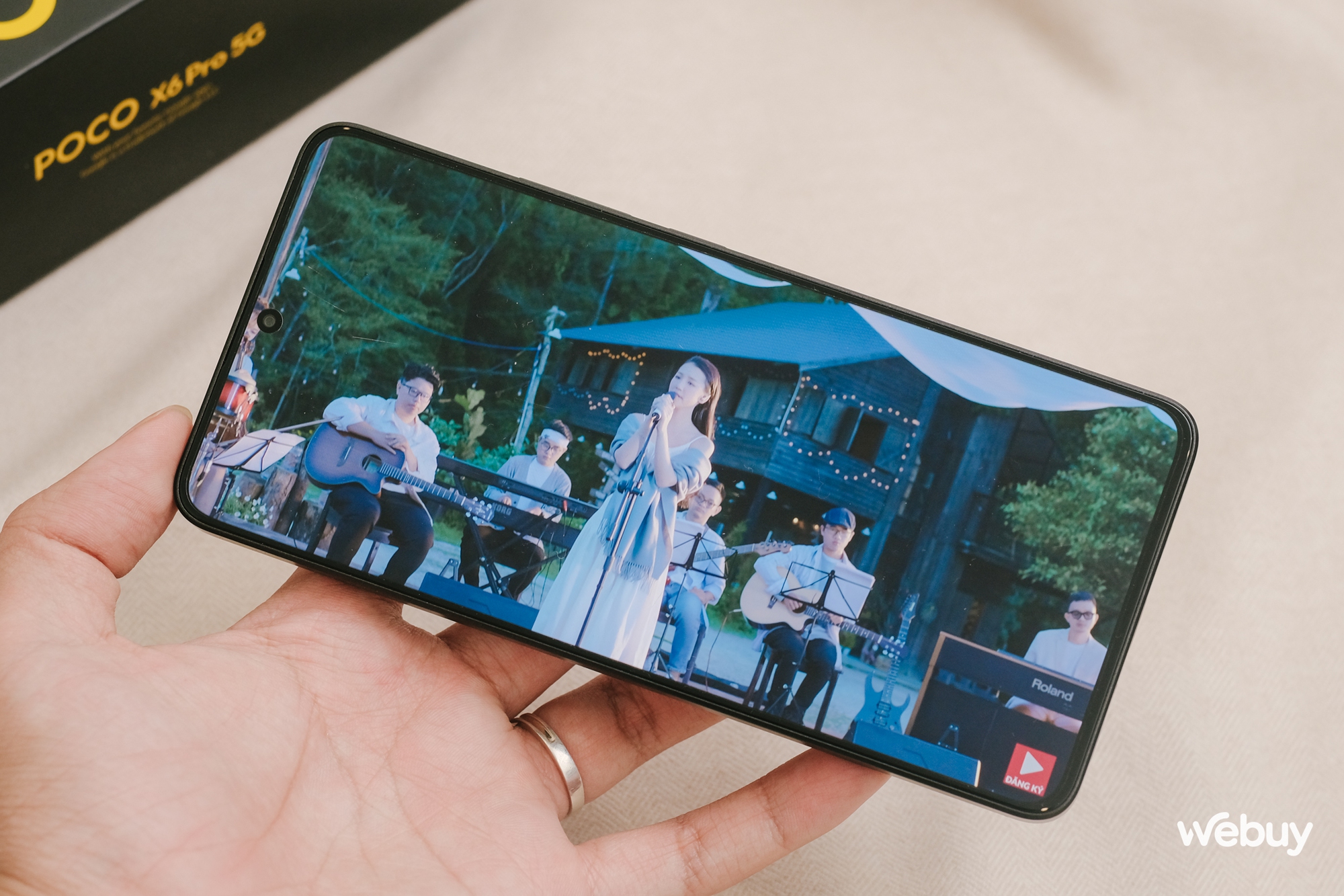 Đánh giá hiệu năng Xiaomi POCO X6 Pro 5G: Bất ngờ với chip Dimensity 8300 Ultra, chiến game quá mượt- Ảnh 14. Đánh giá hiệu năng Xiaomi POCO X6 Pro 5G: Bất ngờ với chip Dimensity 8300 Ultra, chiến game quá mượt- Ảnh 14.