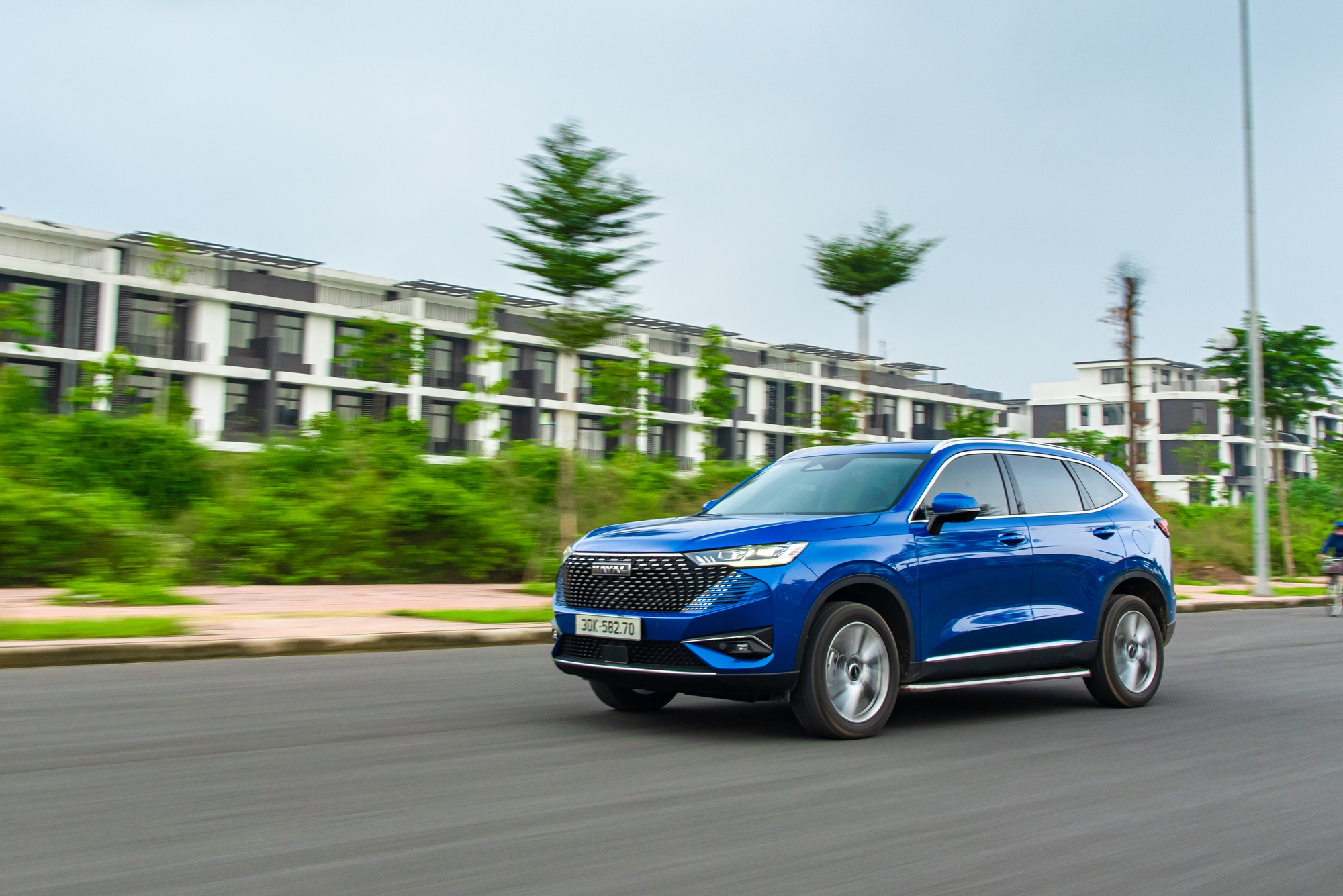 Đánh giá Haval H6 Hybrid: Chiếc xe 3 tốt nhưng cần thêm thời gian để thuyết phục người Việt - Ảnh 14. Đánh giá Haval H6 Hybrid: Chiếc xe 3 tốt nhưng cần thêm thời gian để thuyết phục người Việt - Ảnh 14.