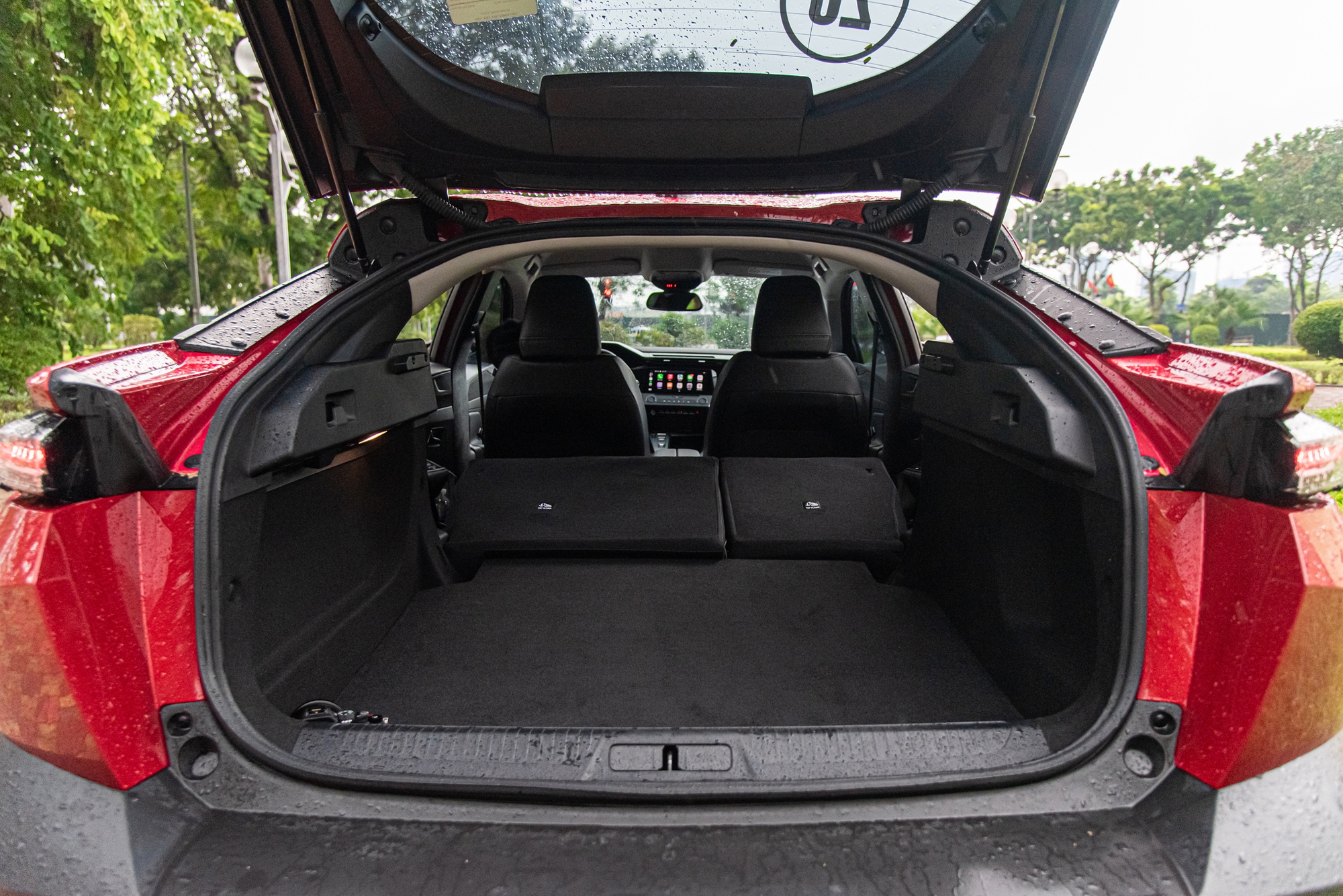 3 ngày trải nghiệm Peugeot 408: Lái hay, hợp gu người thích khác biệt - Ảnh 13. 3 ngày trải nghiệm Peugeot 408: Lái hay, hợp gu người thích khác biệt - Ảnh 13.