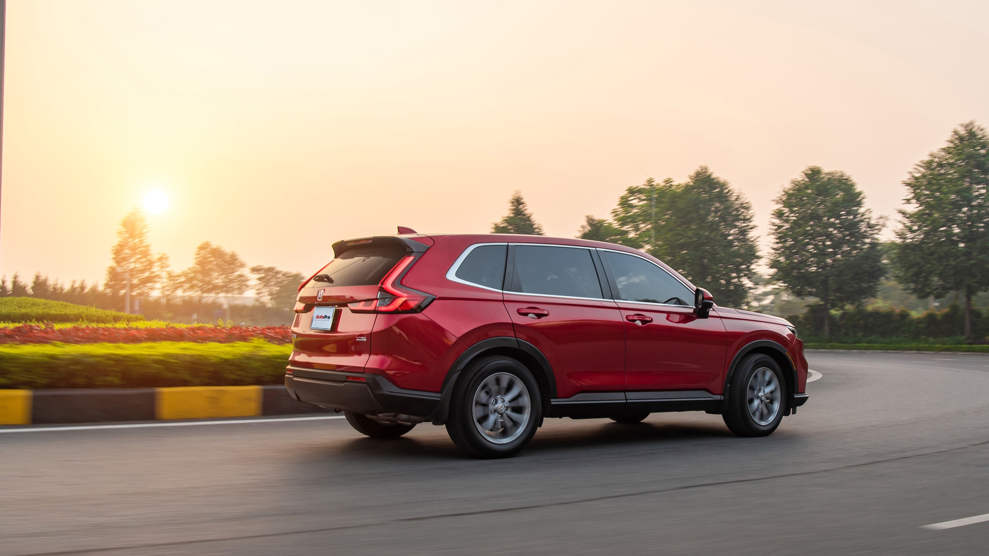 Đánh giá Honda CR-V 2024 bản L 1 cầu: Đỡ ồn, đủ dùng cho người thực dụng - Ảnh 14. Đánh giá Honda CR-V 2024 bản L 1 cầu: Đỡ ồn, đủ dùng cho người thực dụng - Ảnh 14.