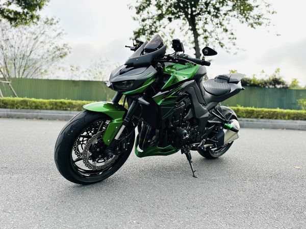 Bất chấp bị thoát vị đĩa đệm, Độ Mixi vẫn tậu Kawasaki Z1000 giá trên 400 triệu, quyết quay lại với đam mê thời trẻ - Ảnh 5.