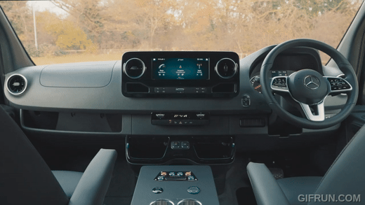 Mercedes-Benz Sprinter VIP-Class siêu sang, giá ngang Bentley Flying Spur nhưng đủ cho 9 người ngồi - Ảnh 4. Mercedes-Benz Sprinter VIP-Class siêu sang, giá ngang Bentley Flying Spur nhưng đủ cho 9 người ngồi - Ảnh 4.