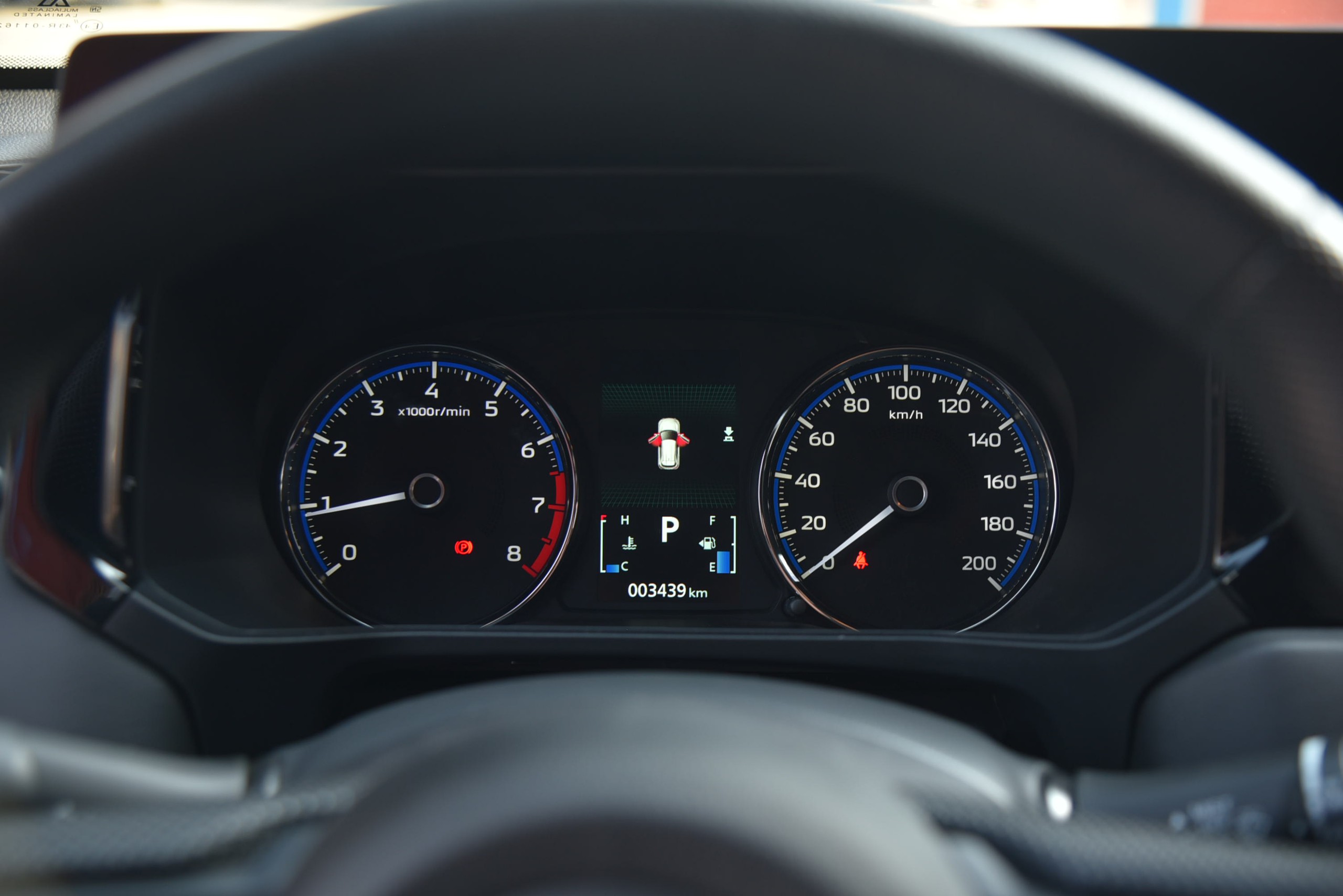 Cận cảnh Mitsubishi Xforce bản rẻ nhất: Giá 620 triệu, ngoại hình gần giống hệt bản cao cấp, đe doạ Seltos, Creta - Ảnh 11. Cận cảnh Mitsubishi Xforce bản rẻ nhất: Giá 620 triệu, ngoại hình gần giống hệt bản cao cấp, đe doạ Seltos, Creta - Ảnh 11.