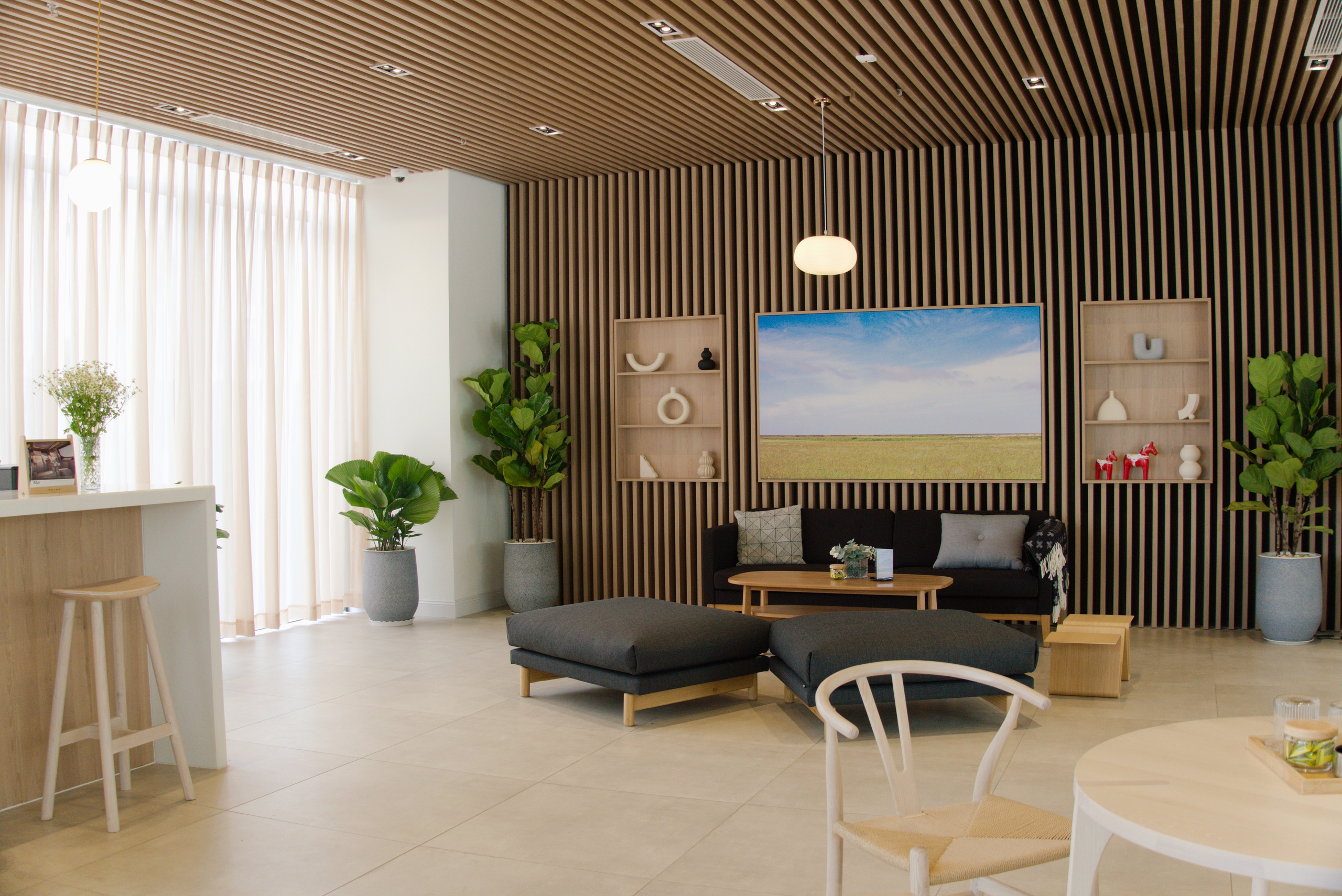 Bên trong downtown showroom đầu tiên của Volvo Việt Nam: Rộng gần 1.000 m2, vốn đầu tư hơn 1 triệu USD - Ảnh 5. Bên trong downtown showroom đầu tiên của Volvo Việt Nam: Rộng gần 1.000 m2, vốn đầu tư hơn 1 triệu USD - Ảnh 5.