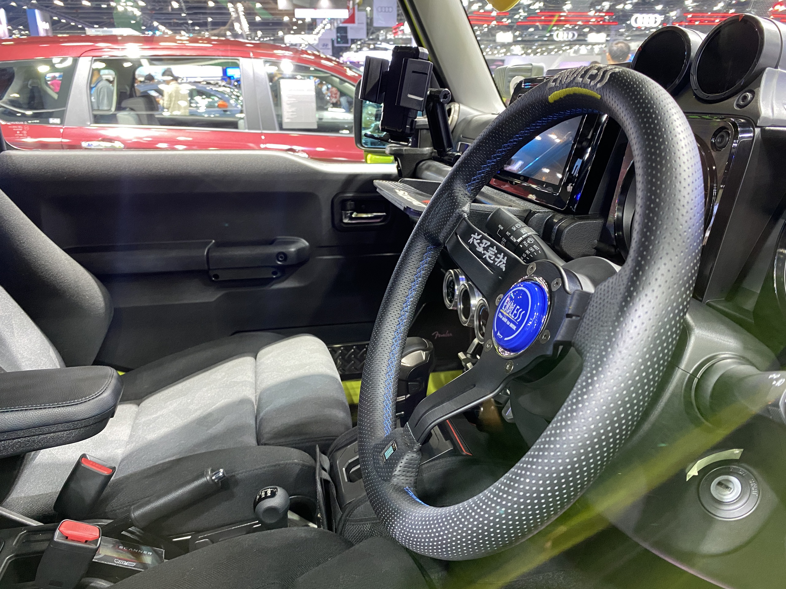 Các bản độ Suzuki Jimny này có thể khiến khách Việt quên ngay phong cách G 63: Nhiều đồ chơi cho dân mê off-road, phượt - Ảnh 6. Các bản độ Suzuki Jimny này có thể khiến khách Việt quên ngay phong cách G 63: Nhiều đồ chơi cho dân mê off-road, phượt - Ảnh 6.