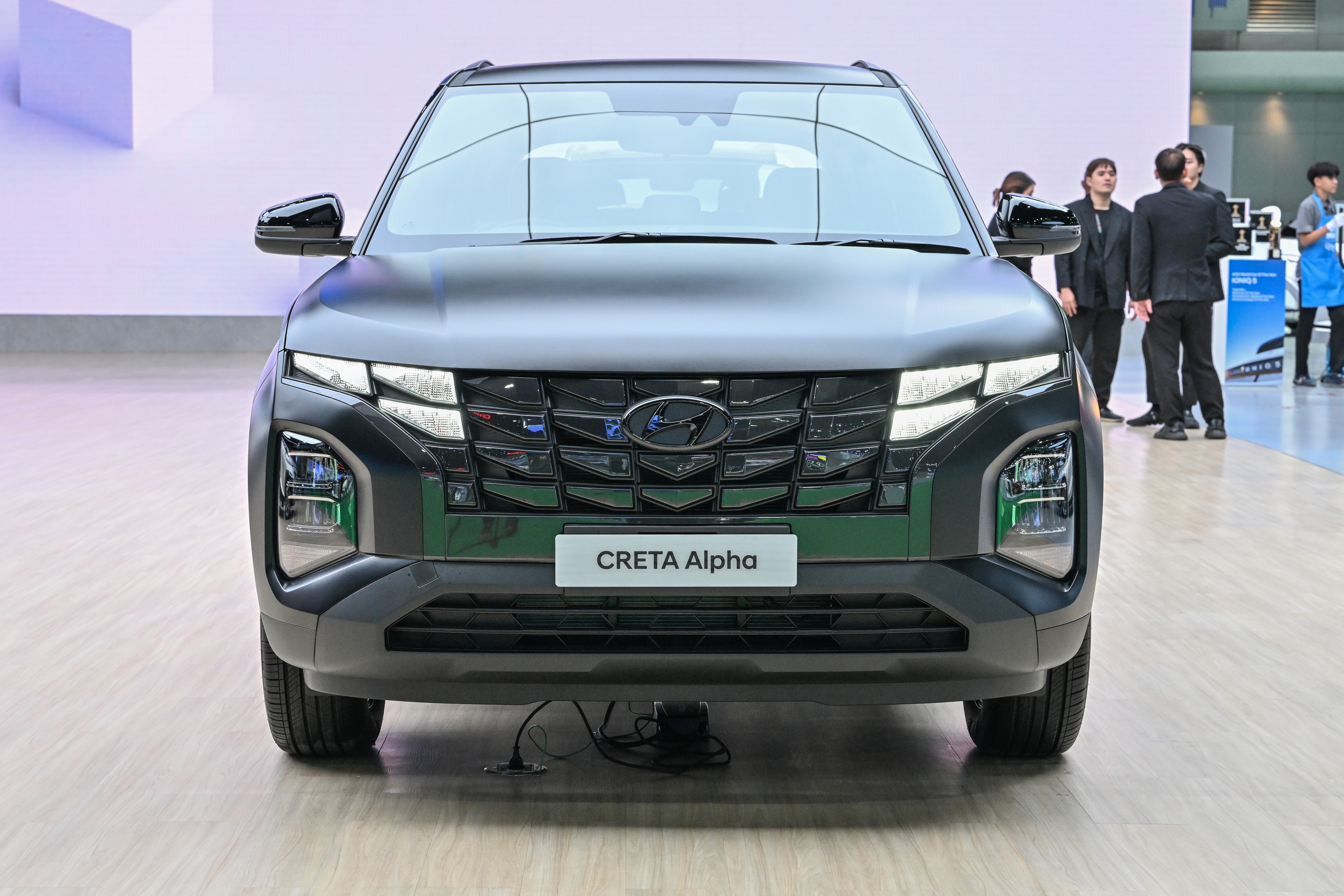 'Trên tay' Hyundai Creta Alpha tại triển lãm BIMS 2024: Giá quy đổi 654 triệu, dễ thành hàng hot nếu về Việt Nam - Ảnh 2. 'Trên tay' Hyundai Creta Alpha tại triển lãm BIMS 2024: Giá quy đổi 654 triệu, dễ thành hàng hot nếu về Việt Nam - Ảnh 2.