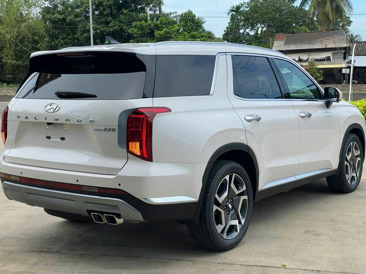 Hyundai Palisade xả hàng giảm giá gần 90 triệu tại đại lý: Bản base còn dưới 1,4 tỷ, tiệm cận Santa Fe, làm khó Explorer- Ảnh 6. Hyundai Palisade xả hàng giảm giá gần 90 triệu tại đại lý: Bản base còn dưới 1,4 tỷ, tiệm cận Santa Fe, làm khó Explorer- Ảnh 6.