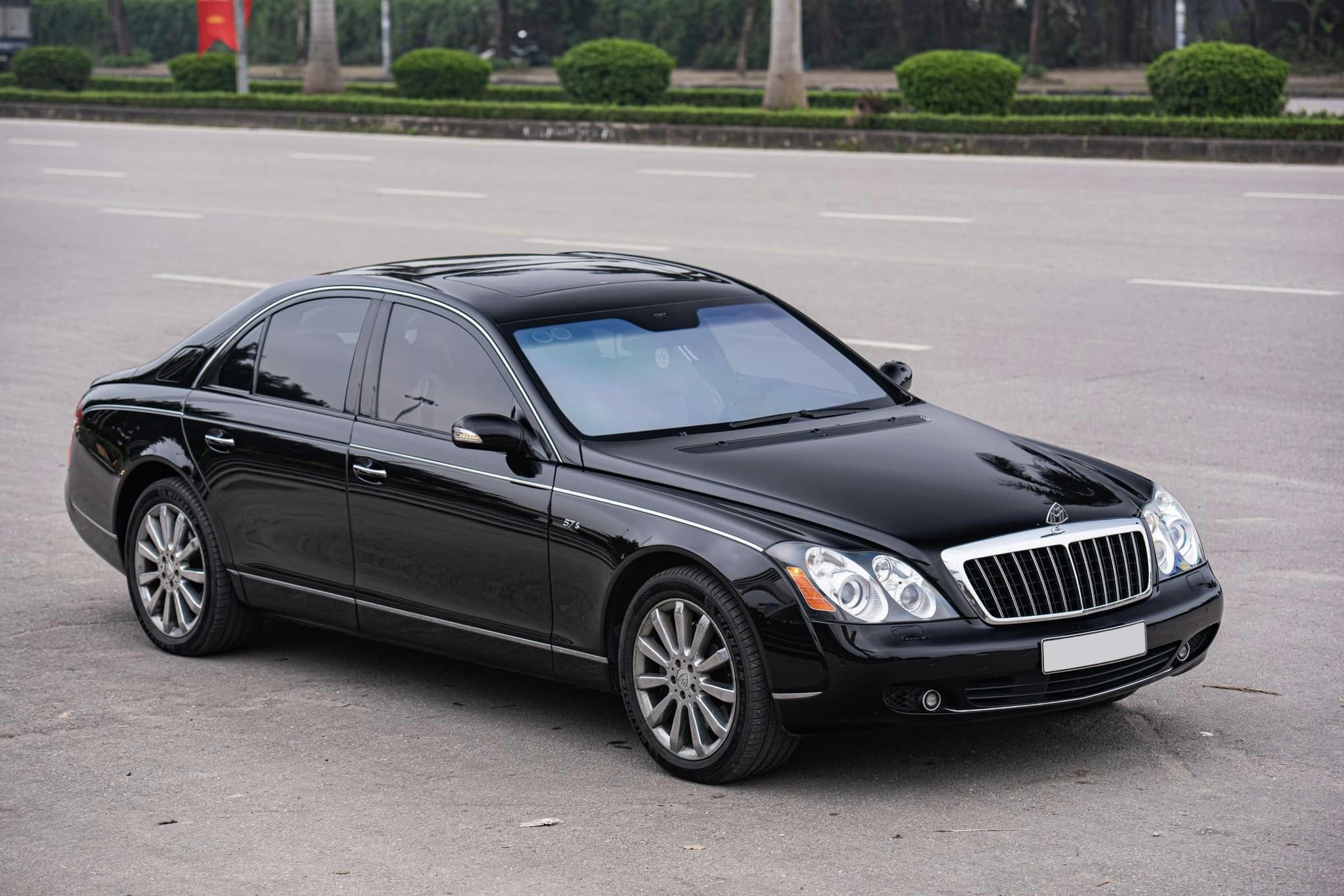 Nhiều người thích chiếc Maybach này hơn cả đời mới: Hàng hiếm 9 tỷ đồng ví như Rolls-Royce- Ảnh 1.