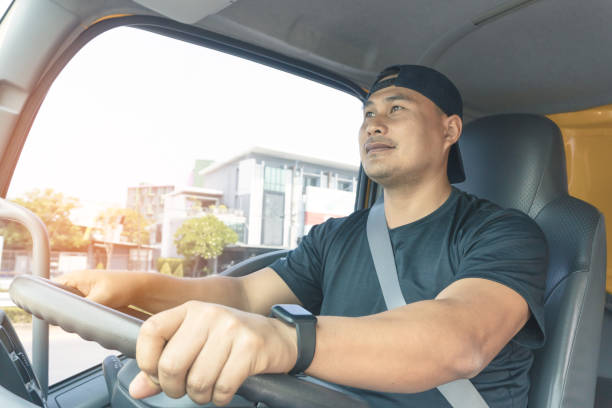 Thị trường xe tải Việt Nam có thể cán mốc 38.000 tỷ đồng sau 4 năm: Volvo, Mercedes đang là ‘trùm’, dễ có xe điện trong thời gian tới- Ảnh 4. Thị trường xe tải Việt Nam có thể cán mốc 38.000 tỷ đồng sau 4 năm: Volvo, Mercedes đang là ‘trùm’, dễ có xe điện trong thời gian tới- Ảnh 4.