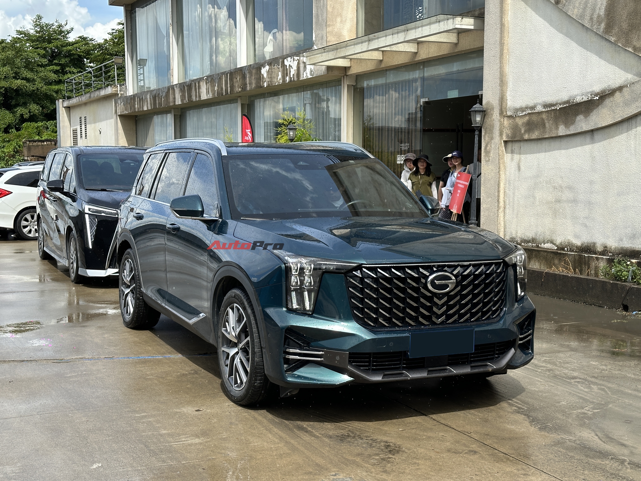 Sang tận Trung Quốc xem GAC GS8 sắp về Việt Nam: Chung gầm Toyota Prado, cạnh tranh bằng loạt trang bị xịn xò- Ảnh 2. Sang tận Trung Quốc xem GAC GS8 sắp về Việt Nam: Chung gầm Toyota Prado, cạnh tranh bằng loạt trang bị xịn xò- Ảnh 2.