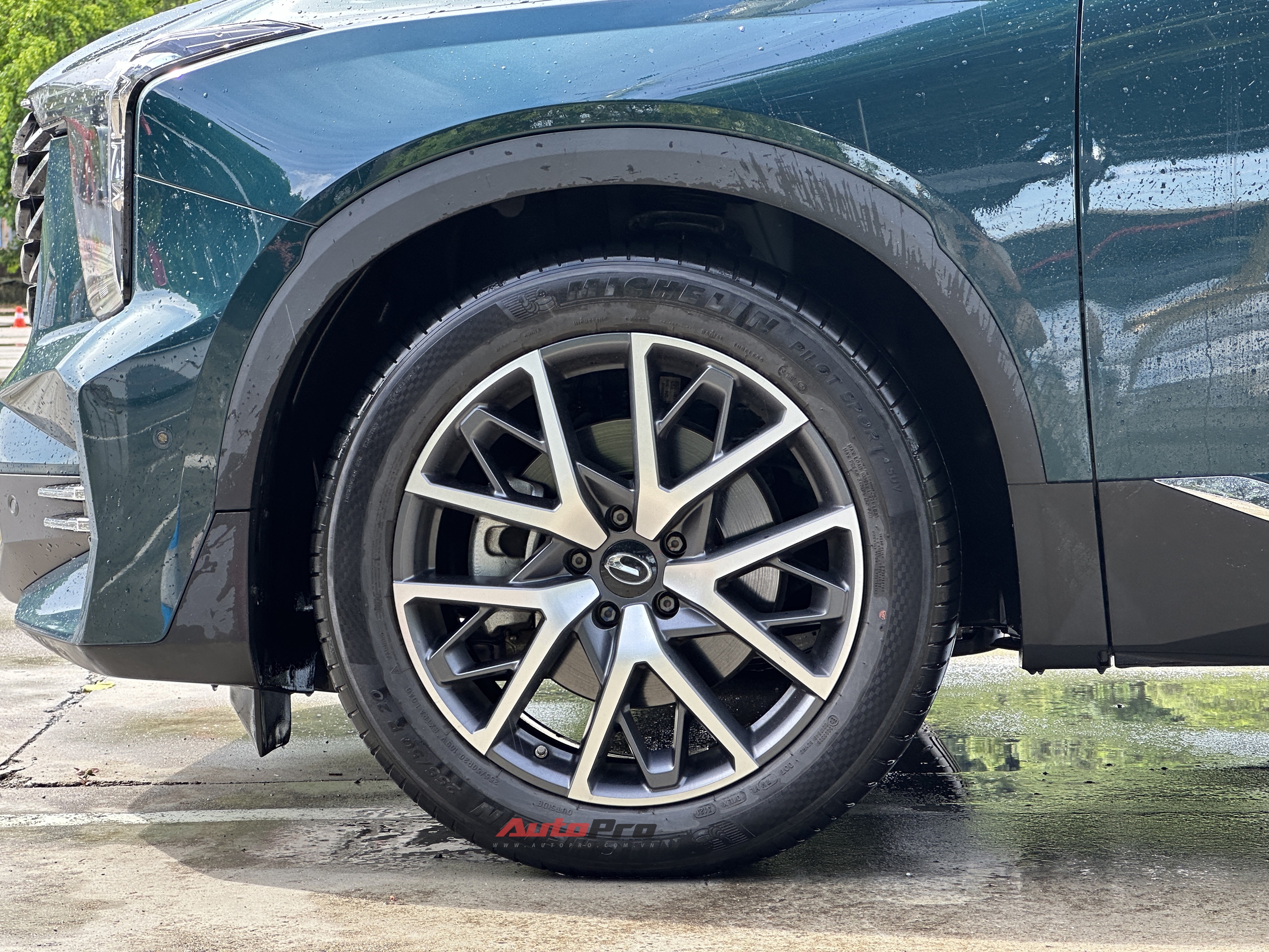 Sang tận Trung Quốc xem GAC GS8 sắp về Việt Nam: Chung gầm Toyota Prado, cạnh tranh bằng loạt trang bị xịn xò- Ảnh 7. Sang tận Trung Quốc xem GAC GS8 sắp về Việt Nam: Chung gầm Toyota Prado, cạnh tranh bằng loạt trang bị xịn xò- Ảnh 7.