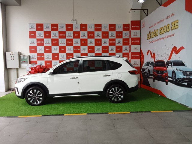 Chủ xe Honda BR-V hoen rỉ được hoàn lại 100% tiền, hãng lo toàn bộ chi phí liên quan và lấy lại xe- Ảnh 4. Chủ xe Honda BR-V hoen rỉ được hoàn lại 100% tiền, hãng lo toàn bộ chi phí liên quan và lấy lại xe- Ảnh 4.