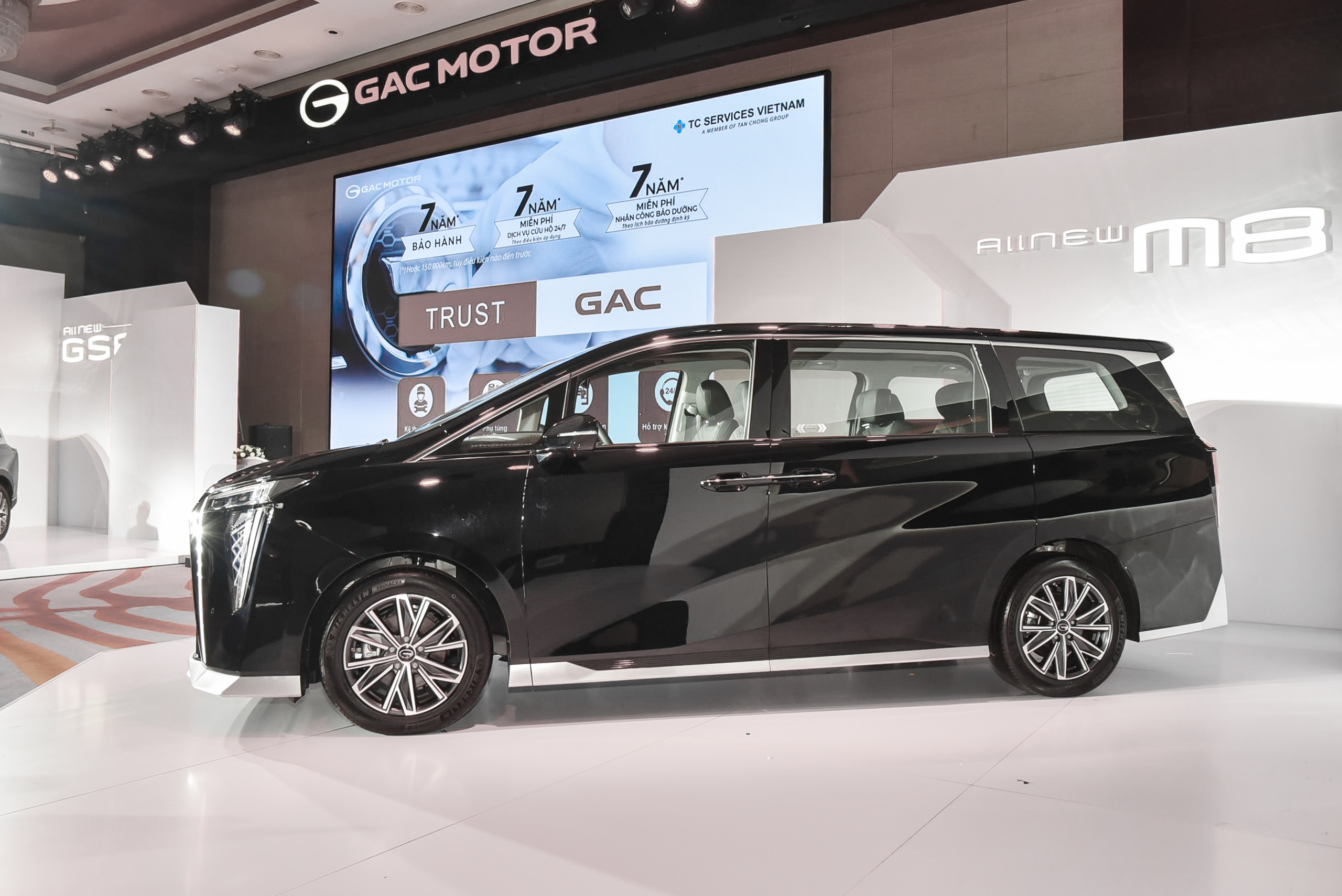 Chọn bản GAC M8 nào với mức chênh giá tới 500 triệu, bảng so sánh này sẽ giúp bạn dễ tìm được xe phù hợp nhất với nhu cầu- Ảnh 1. Chọn bản GAC M8 nào với mức chênh giá tới 500 triệu, bảng so sánh này sẽ giúp bạn dễ tìm được xe phù hợp nhất với nhu cầu- Ảnh 1.