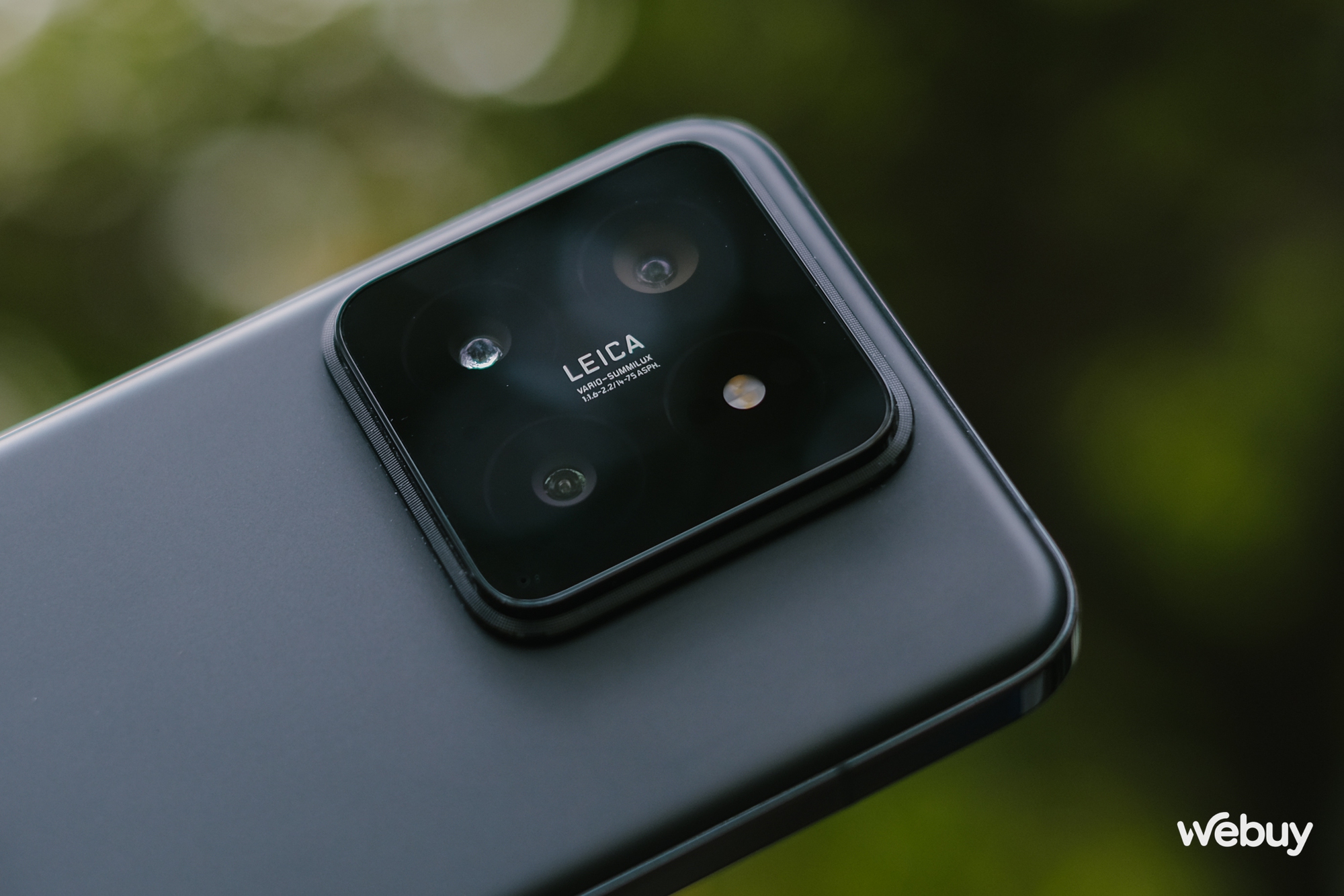 Flagship Xiaomi chạy chip Snapdragon 8 Gen 3 giá dưới 15 triệu: Điểm AnTuTu gần 2 triệu, màn hình sáng nhất thế giới- Ảnh 6. Flagship Xiaomi chạy chip Snapdragon 8 Gen 3 giá dưới 15 triệu: Điểm AnTuTu gần 2 triệu, màn hình sáng nhất thế giới- Ảnh 6.