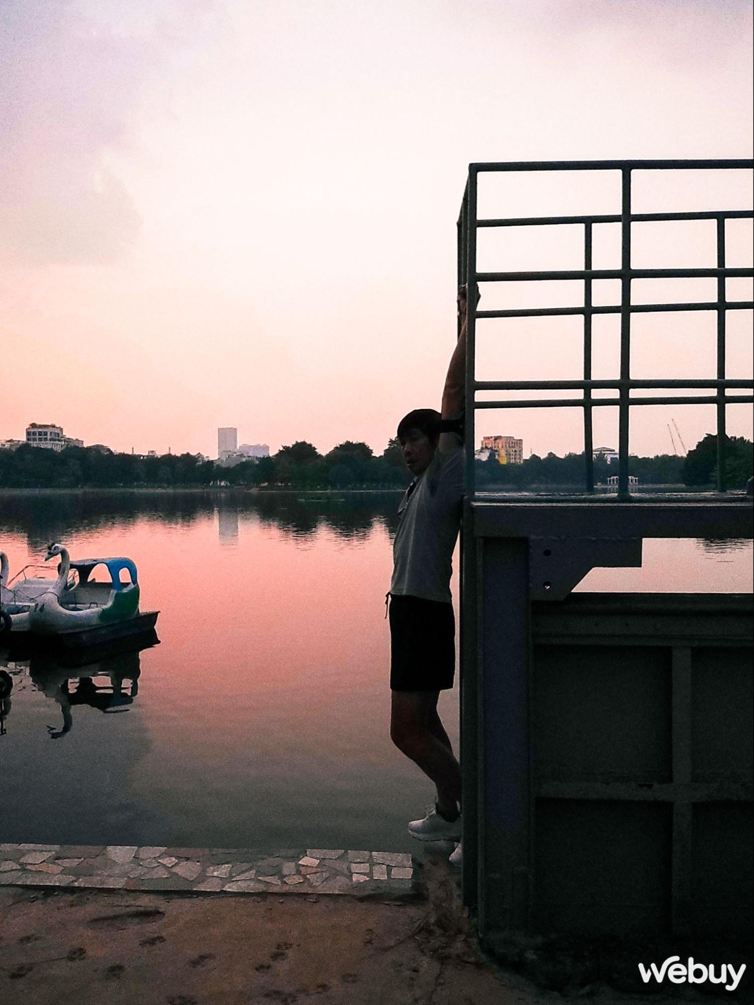 Ra đường chụp ảnh với Leica Sofort 2: Chụp in ngay và có cả bản số, màu ảnh hoài cổ- Ảnh 20. Ra đường chụp ảnh với Leica Sofort 2: Chụp in ngay và có cả bản số, màu ảnh hoài cổ- Ảnh 20.