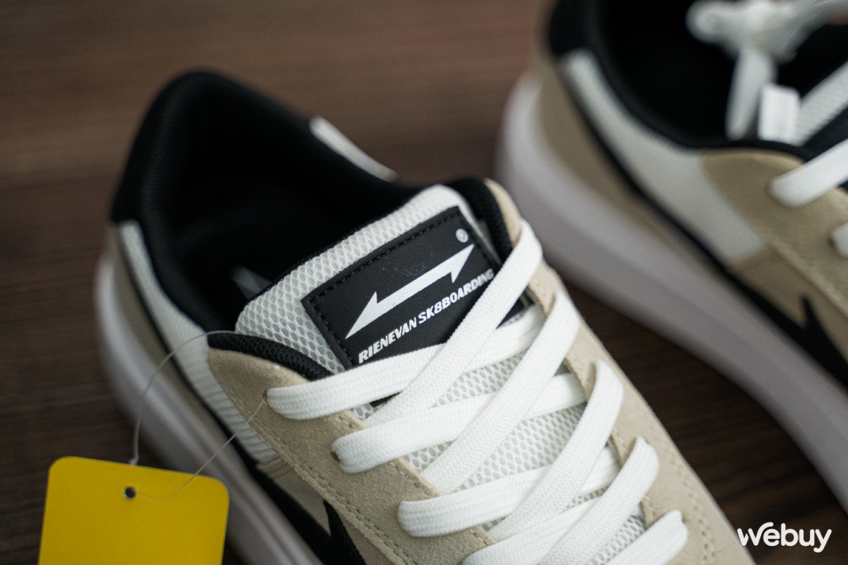 Giày RieNevan Snap Classick thương hiệu Việt: Gia công rất tốt, mới đi thấy hơi dở, điểm cộng lớn ở lót giày siêu êm- Ảnh 3. Giày RieNevan Snap Classick thương hiệu Việt: Gia công rất tốt, mới đi thấy hơi dở, điểm cộng lớn ở lót giày siêu êm- Ảnh 3.