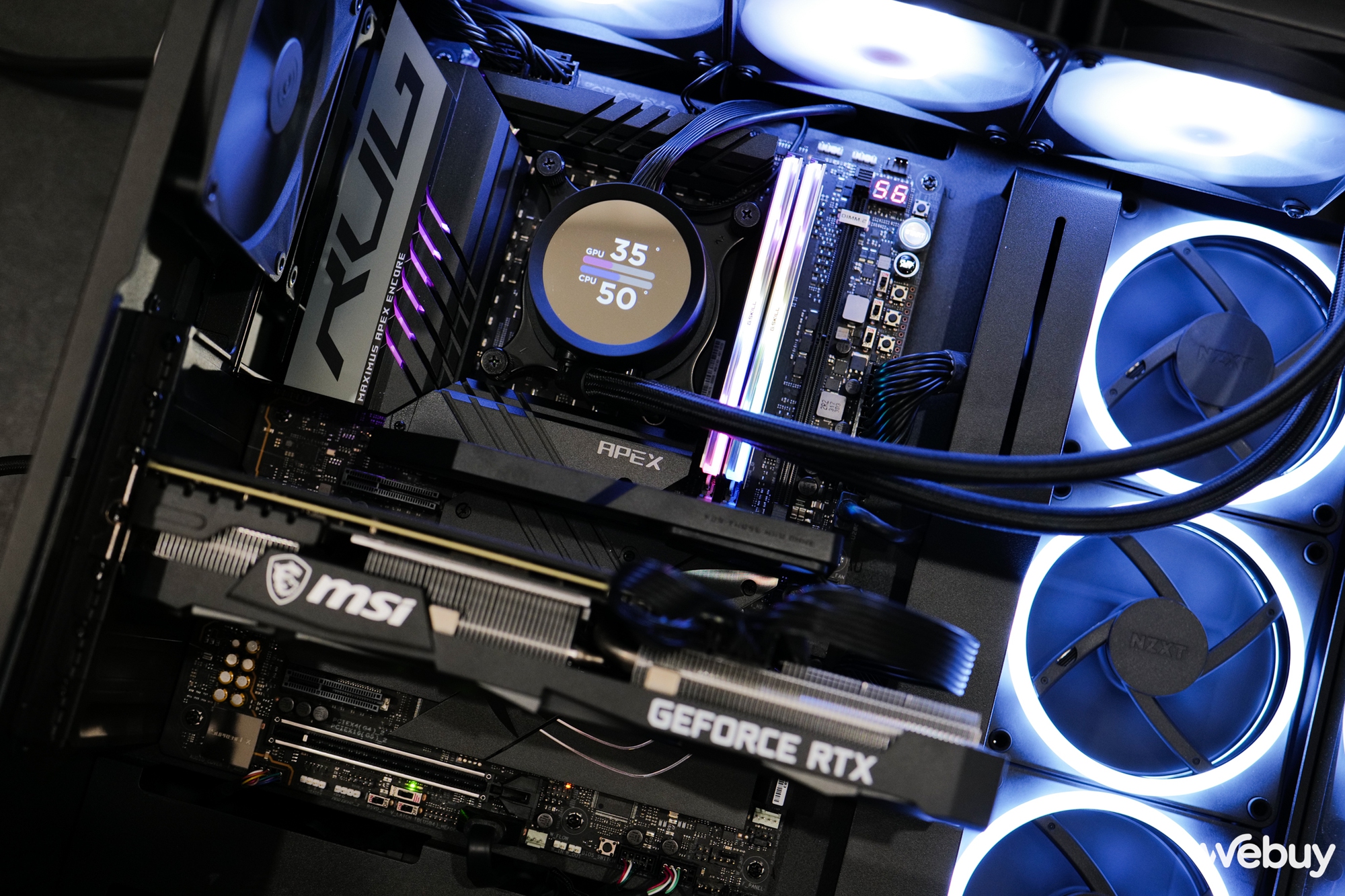 Trải nghiệm nhanh ROG MAXIMUS Z790 APEX ENCORE: Bo mạch chủ hàng đầu cho người dùng thích "em yêu khoa học"- Ảnh 21. Trải nghiệm nhanh ROG MAXIMUS Z790 APEX ENCORE: Bo mạch chủ hàng đầu cho người dùng thích "em yêu khoa học"- Ảnh 21.