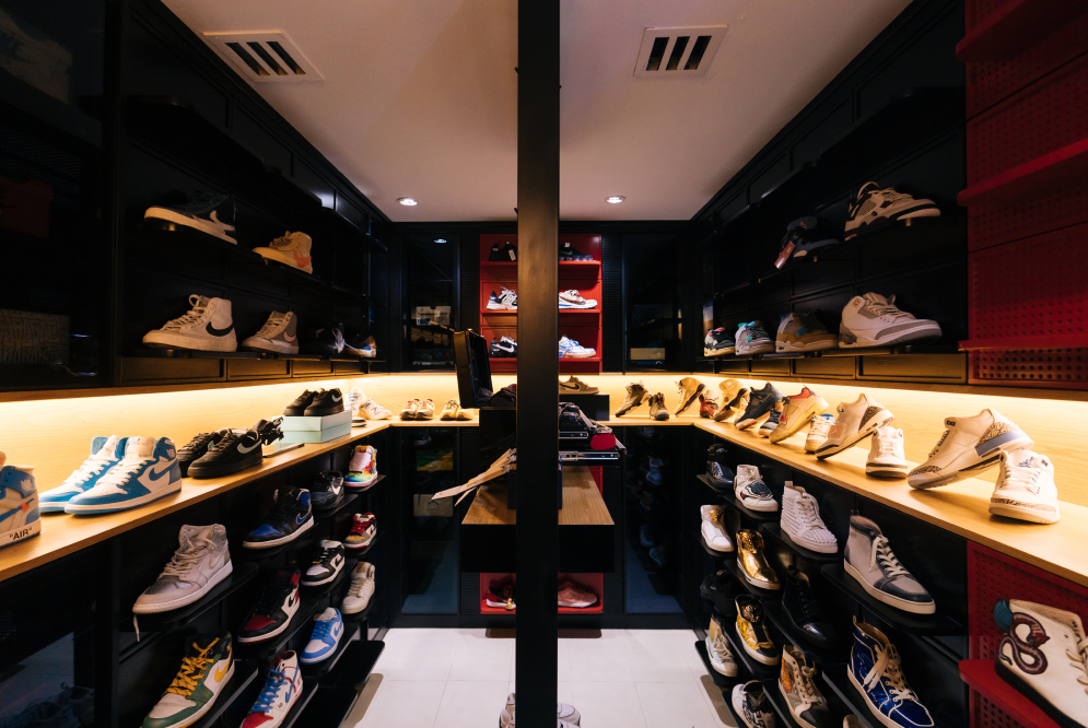 Biệt thự ‘ở tạm’ của doanh nhân Minh Nhựa, cận cảnh căn phòng đặc biệt có ngày anh dành 6-12 tiếng để ngồi tĩnh tâm- Ảnh 7. Biệt thự ‘ở tạm’ của doanh nhân Minh Nhựa, cận cảnh căn phòng đặc biệt có ngày anh dành 6-12 tiếng để ngồi tĩnh tâm- Ảnh 7.