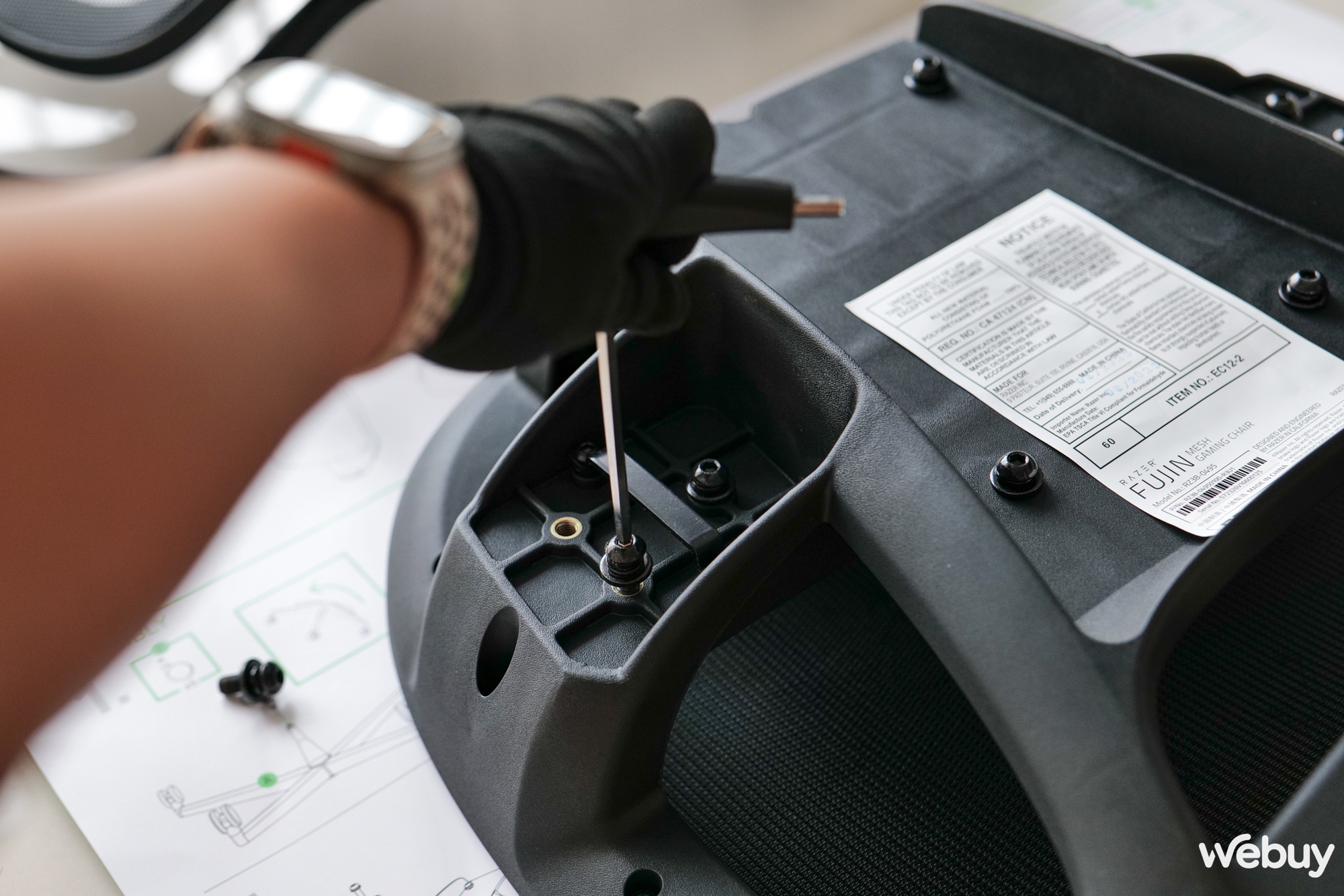 Trải nghiệm ghế Razer Fujin: Thiết kế không 'màu mè', ngồi êm và có khả năng điều chỉnh linh hoạt- Ảnh 13. Trải nghiệm ghế Razer Fujin: Thiết kế không 'màu mè', ngồi êm và có khả năng điều chỉnh linh hoạt- Ảnh 13.