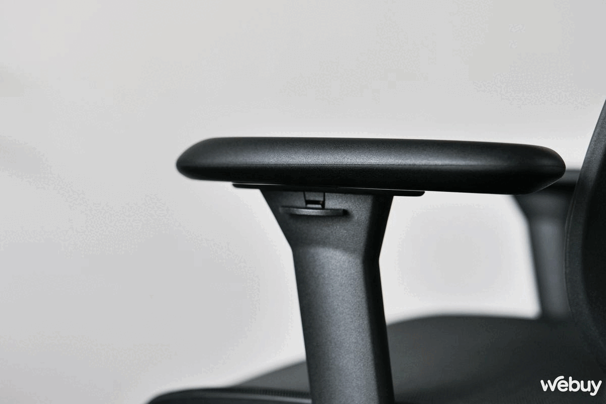 Trải nghiệm ghế Razer Fujin: Thiết kế không 'màu mè', ngồi êm và có khả năng điều chỉnh linh hoạt- Ảnh 29. Trải nghiệm ghế Razer Fujin: Thiết kế không 'màu mè', ngồi êm và có khả năng điều chỉnh linh hoạt- Ảnh 29.