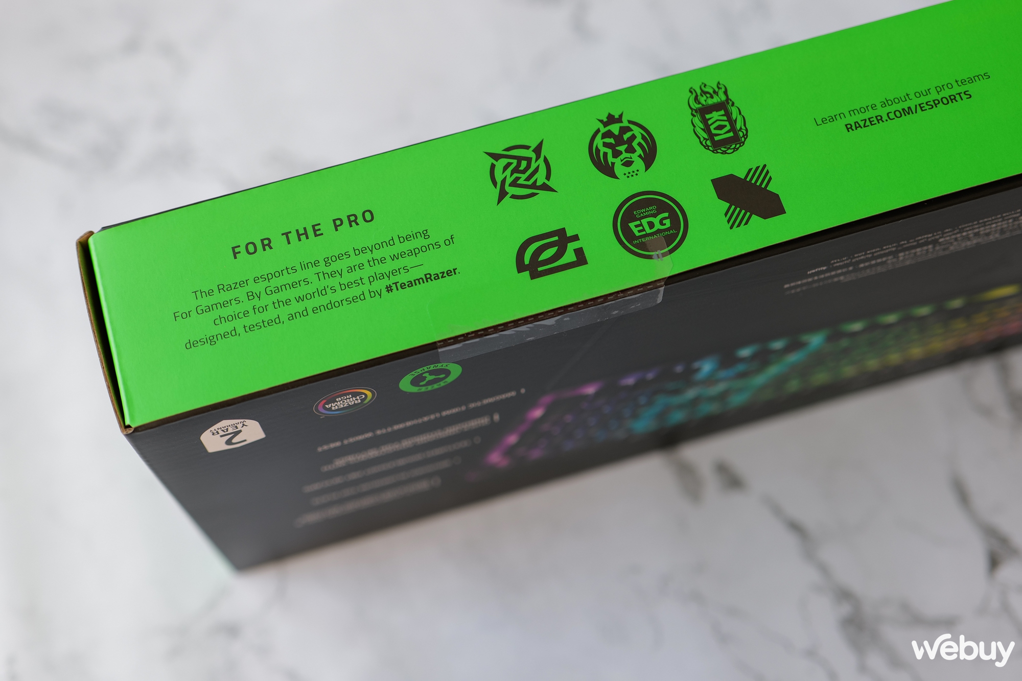 Trên tay bàn phím Razer Huntsman V3 Pro: Hướng tới game thủ 'Pro', switch thay đổi được điểm kích hoạt- Ảnh 3. Trên tay bàn phím Razer Huntsman V3 Pro: Hướng tới game thủ 'Pro', switch thay đổi được điểm kích hoạt- Ảnh 3.