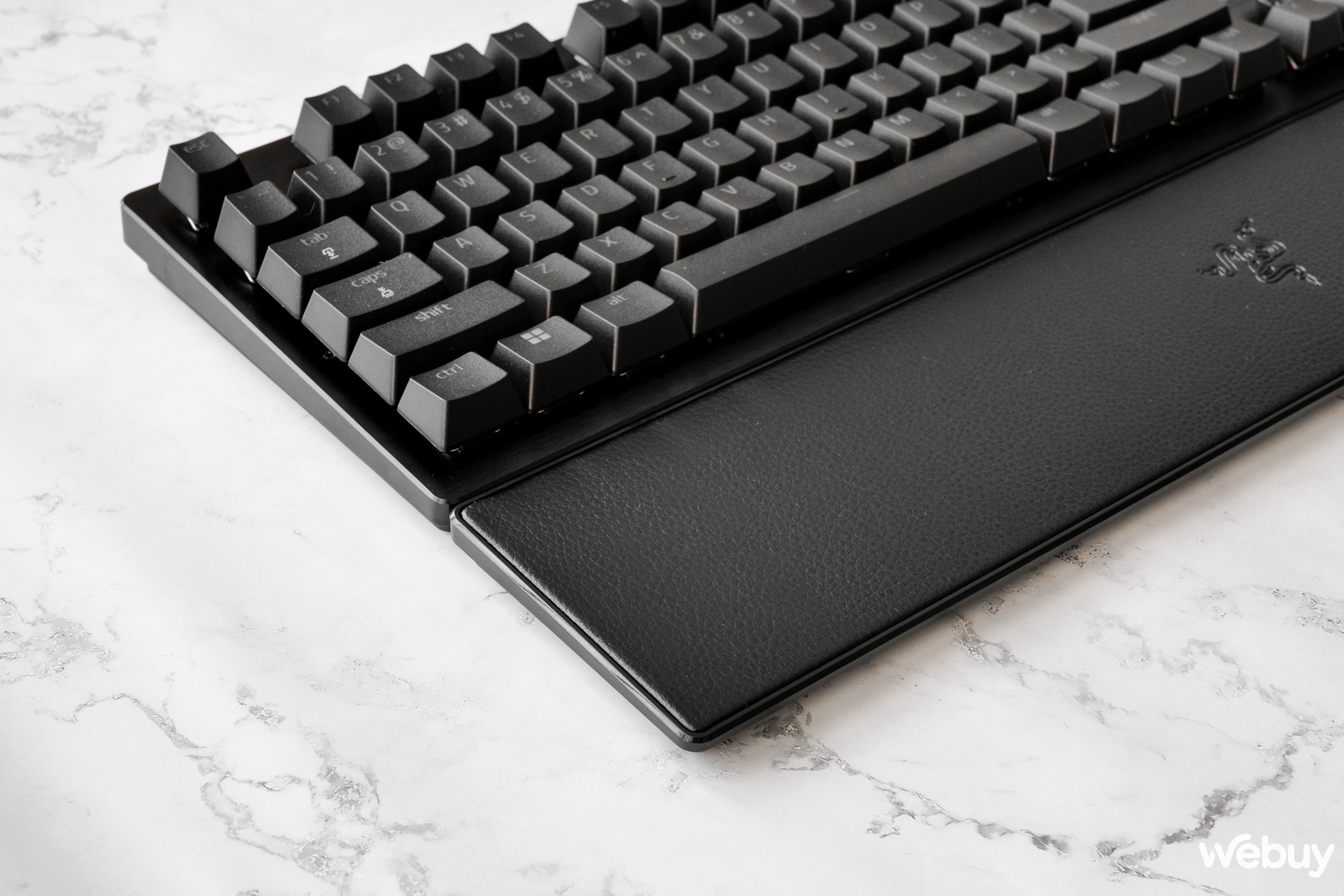 Trên tay bàn phím Razer Huntsman V3 Pro: Hướng tới game thủ 'Pro', switch thay đổi được điểm kích hoạt- Ảnh 9.