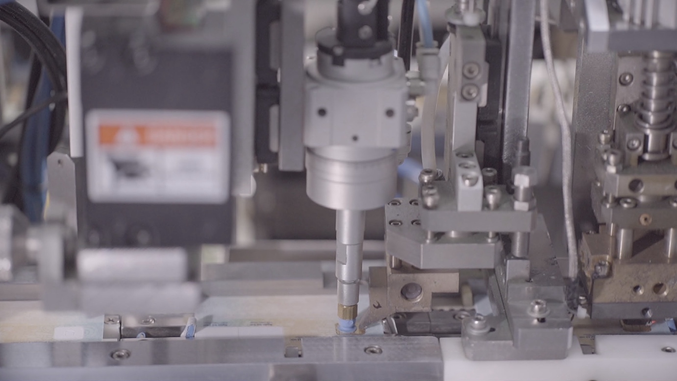 Hành trình chuyển đổi số của Việt Nam gắn liền với những tấm thẻ thông minh- Ảnh 4. Hành trình chuyển đổi số của Việt Nam gắn liền với những tấm thẻ thông minh- Ảnh 4.