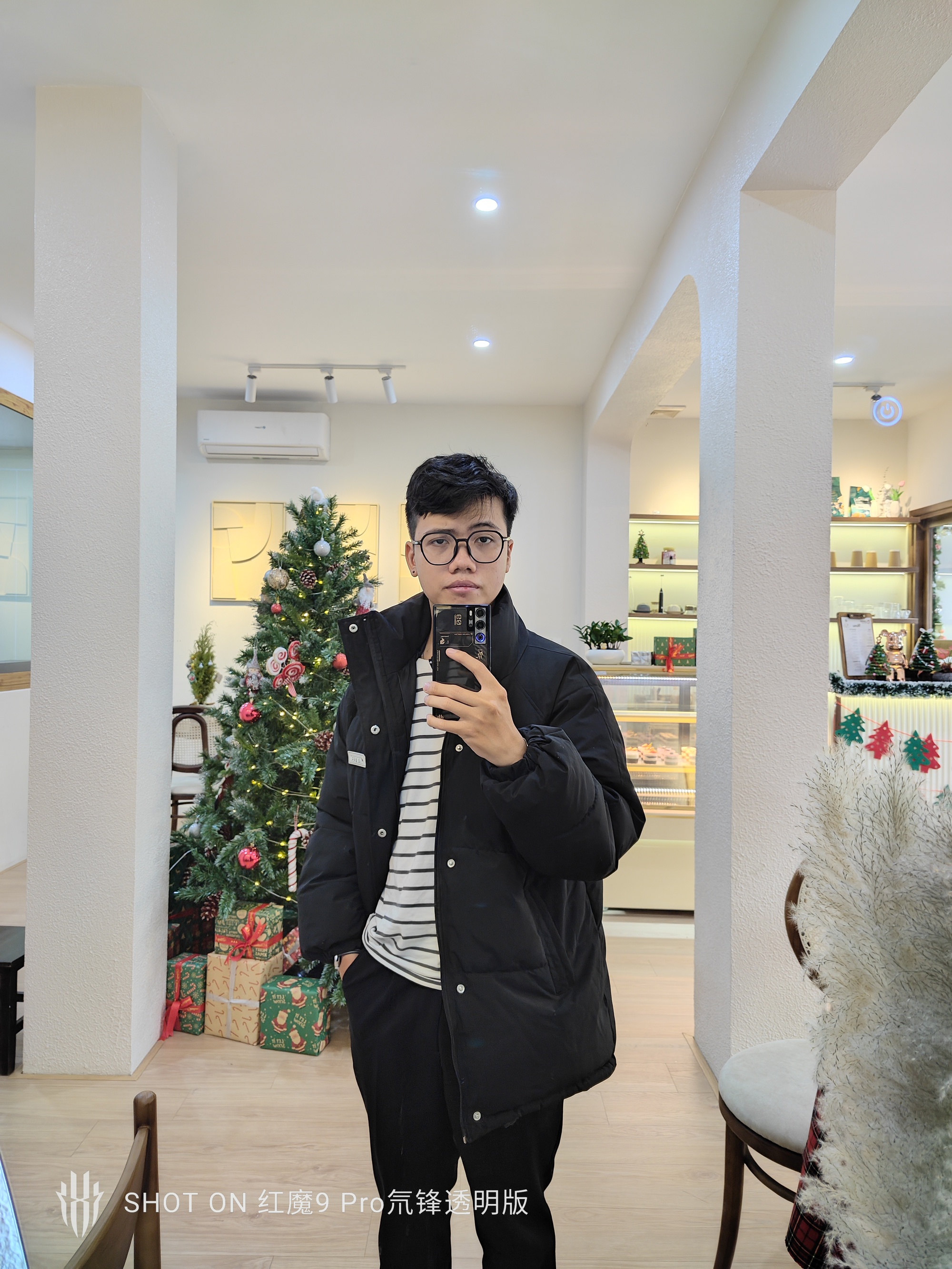 Smartphone chơi game này có thiết kế đẹp hơn điện thoại của bạn- Ảnh 12. Smartphone chơi game này có thiết kế đẹp hơn điện thoại của bạn- Ảnh 12.