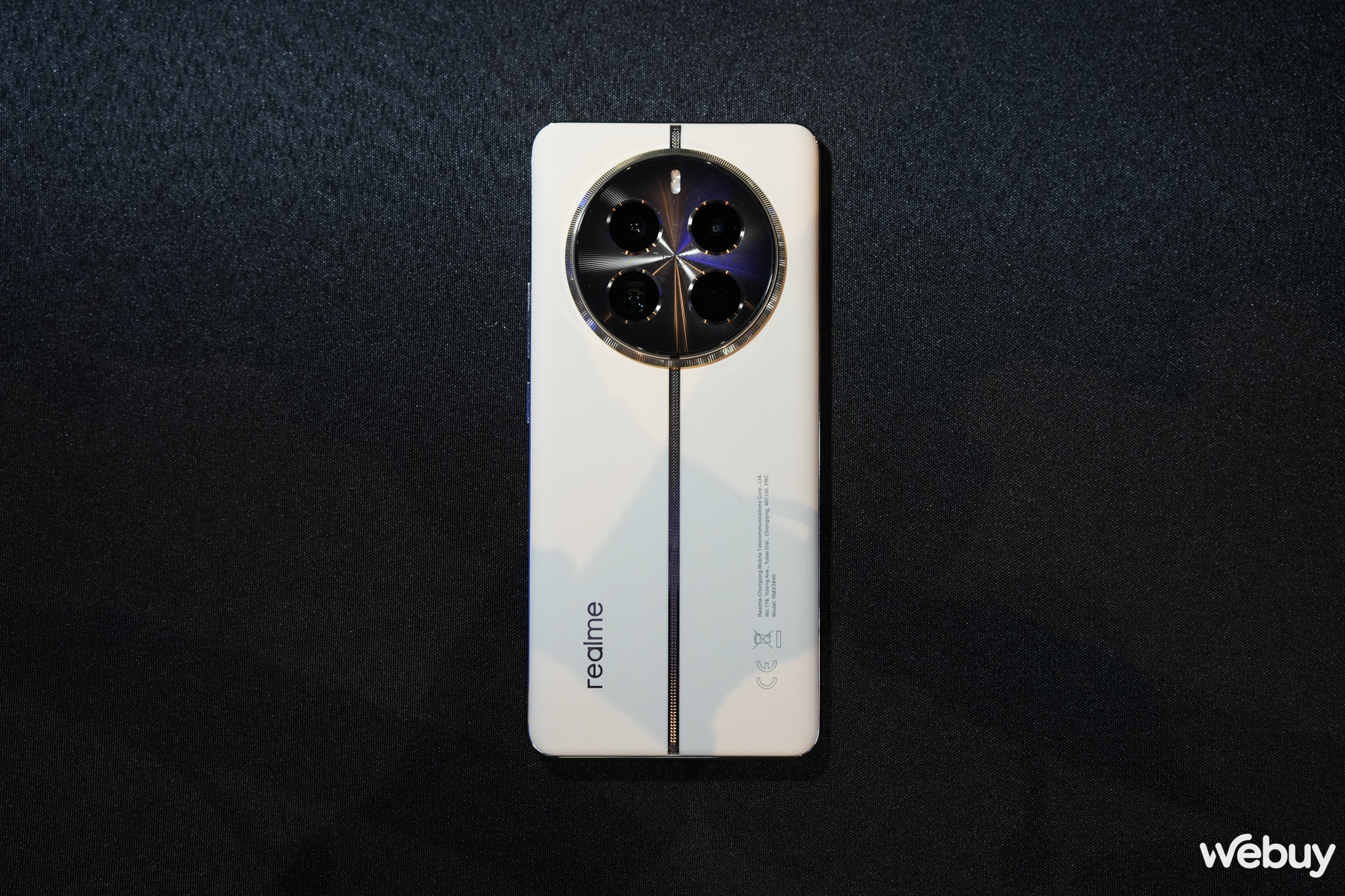 Trên tay sớm realme 12 Pro+ tại CES 2024 với camera tiềm vọng 3x- Ảnh 6. Trên tay sớm realme 12 Pro+ tại CES 2024 với camera tiềm vọng 3x- Ảnh 6.