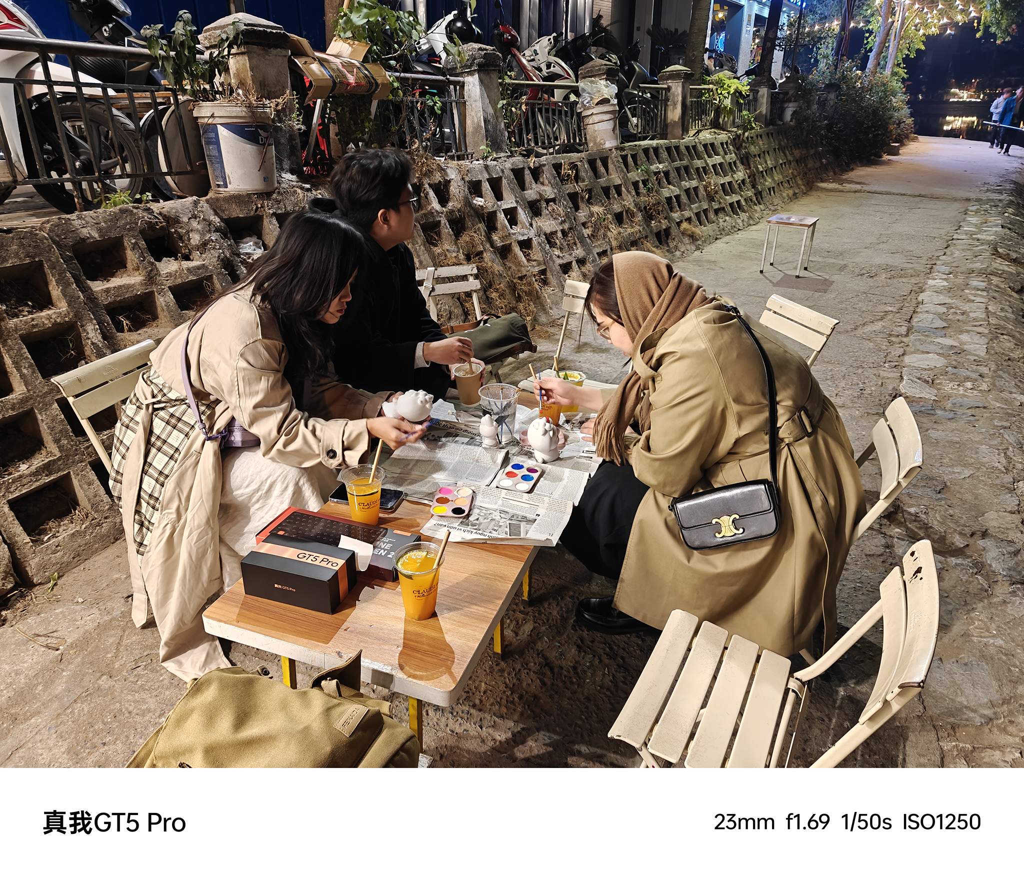 Xiaomi 14 chưa là gì, realme lại "phá đảo" phân khúc với smartphone Snapdragon 8 Gen 3, RAM 16GB, bộ nhớ 1TB mà giá cực "mềm"- Ảnh 10. Xiaomi 14 chưa là gì, realme lại "phá đảo" phân khúc với smartphone Snapdragon 8 Gen 3, RAM 16GB, bộ nhớ 1TB mà giá cực "mềm"- Ảnh 10.