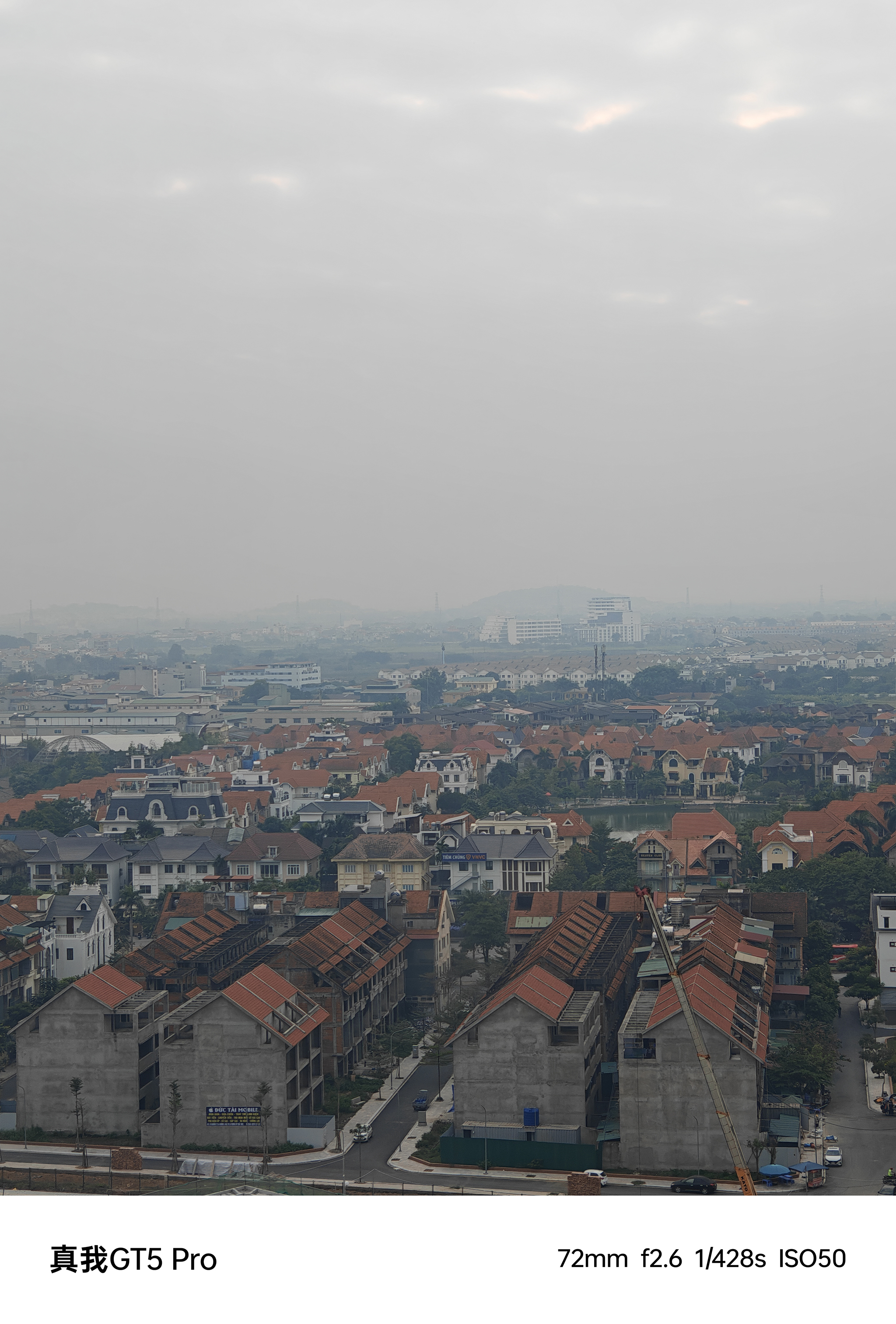 Xiaomi 14 chưa là gì, realme lại "phá đảo" phân khúc với smartphone Snapdragon 8 Gen 3, RAM 16GB, bộ nhớ 1TB mà giá cực "mềm"- Ảnh 13. Xiaomi 14 chưa là gì, realme lại "phá đảo" phân khúc với smartphone Snapdragon 8 Gen 3, RAM 16GB, bộ nhớ 1TB mà giá cực "mềm"- Ảnh 13.