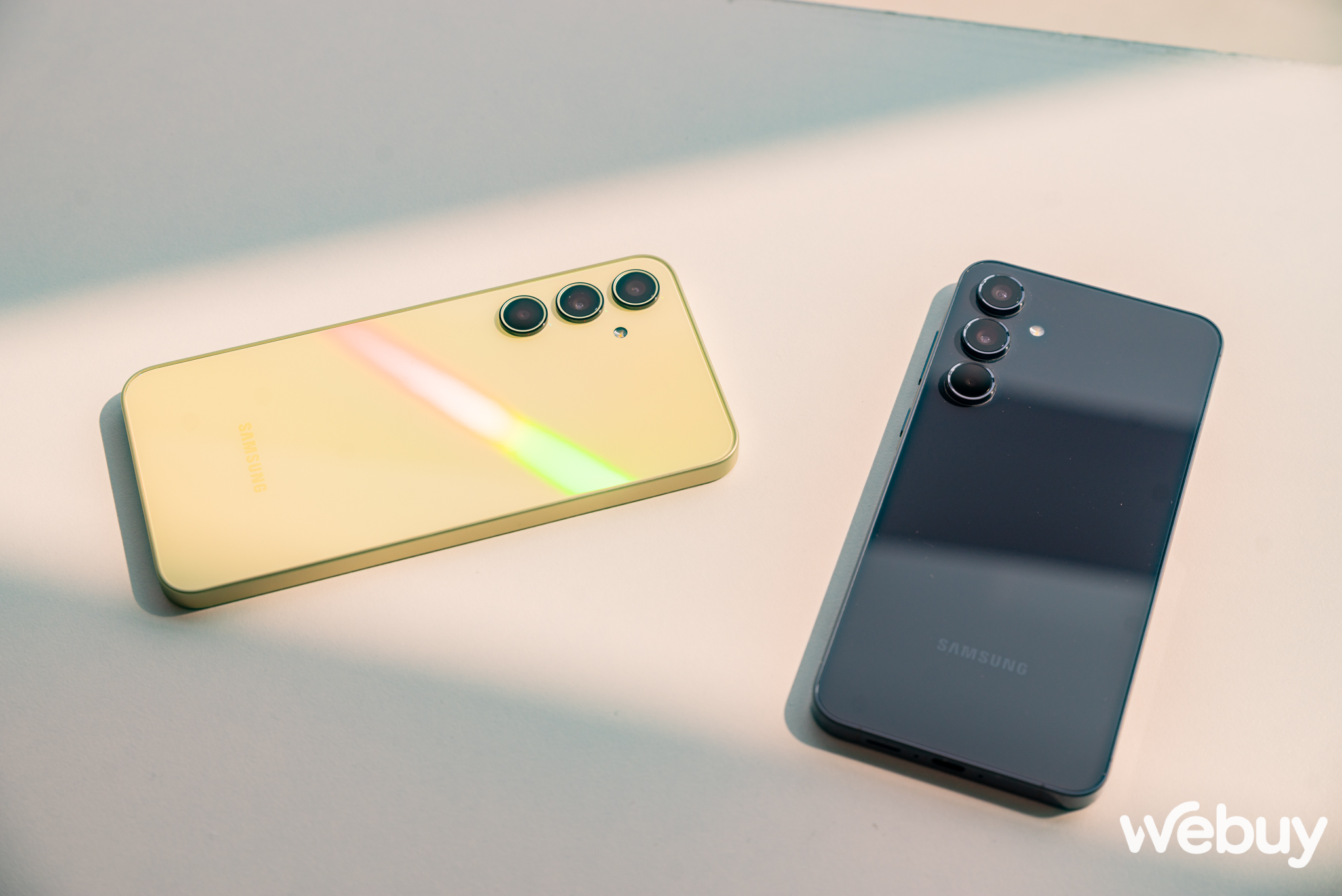 Cận cảnh Galaxy A35 5G và Galaxy A55 5G: Lựa chọn “an toàn” cho người dùng trẻ, giá từ 8.29 triệu đồng- Ảnh 28. Cận cảnh Galaxy A35 5G và Galaxy A55 5G: Lựa chọn “an toàn” cho người dùng trẻ, giá từ 8.29 triệu đồng- Ảnh 28.