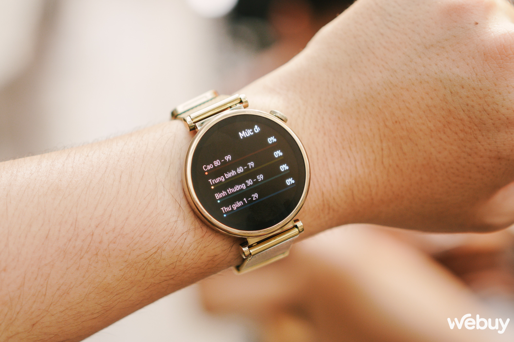Smartwatch nữ Huawei Watch GT4 có thêm phiên bản dây Gold Milanese: Đeo sang và 'đầm' tay hơn- Ảnh 11. Smartwatch nữ Huawei Watch GT4 có thêm phiên bản dây Gold Milanese: Đeo sang và 'đầm' tay hơn- Ảnh 11.