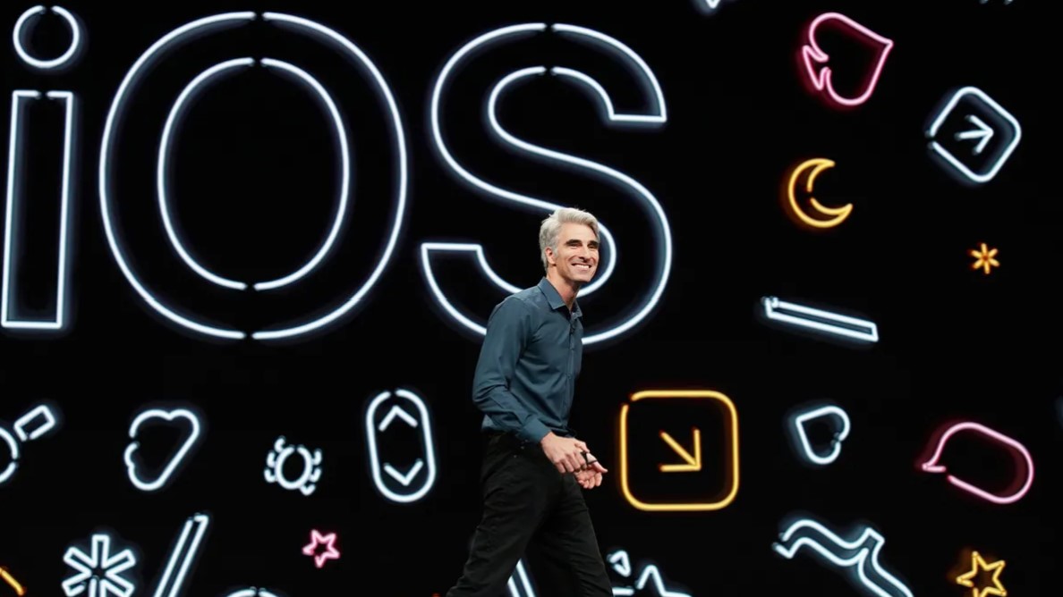 Phó chủ tịch cấp cao Marketing toàn cầu của Apple "bóng gió" về sự xuất hiện của AI tại WWDC24- Ảnh 5. Phó chủ tịch cấp cao Marketing toàn cầu của Apple "bóng gió" về sự xuất hiện của AI tại WWDC24- Ảnh 5.