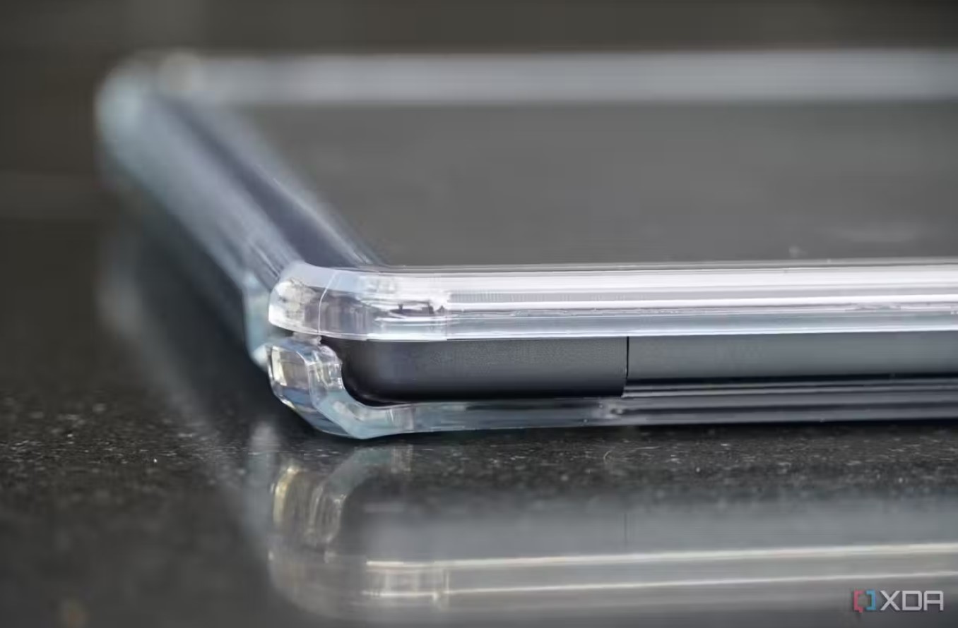 Nắng nóng hừng hực, bạn có cần tháo ốp bảo vệ để "giải cứu laptop" khỏi cái nóng?- Ảnh 3.