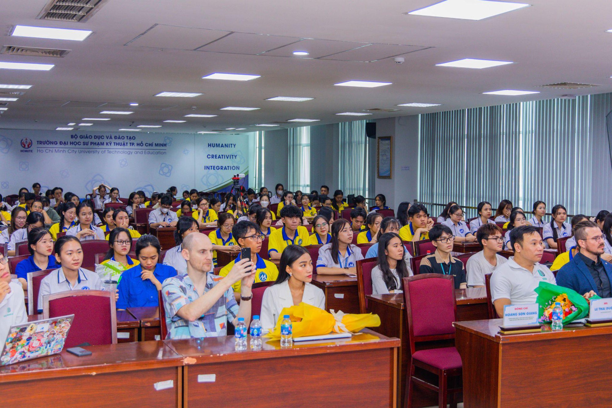 Lần đầu tiên công nghệ Blockchain được giới thiệu tại Liên hoan Tuổi Trẻ Sáng tạo TP.HCM- Ảnh 3. Lần đầu tiên công nghệ Blockchain được giới thiệu tại Liên hoan Tuổi Trẻ Sáng tạo TP.HCM- Ảnh 3.