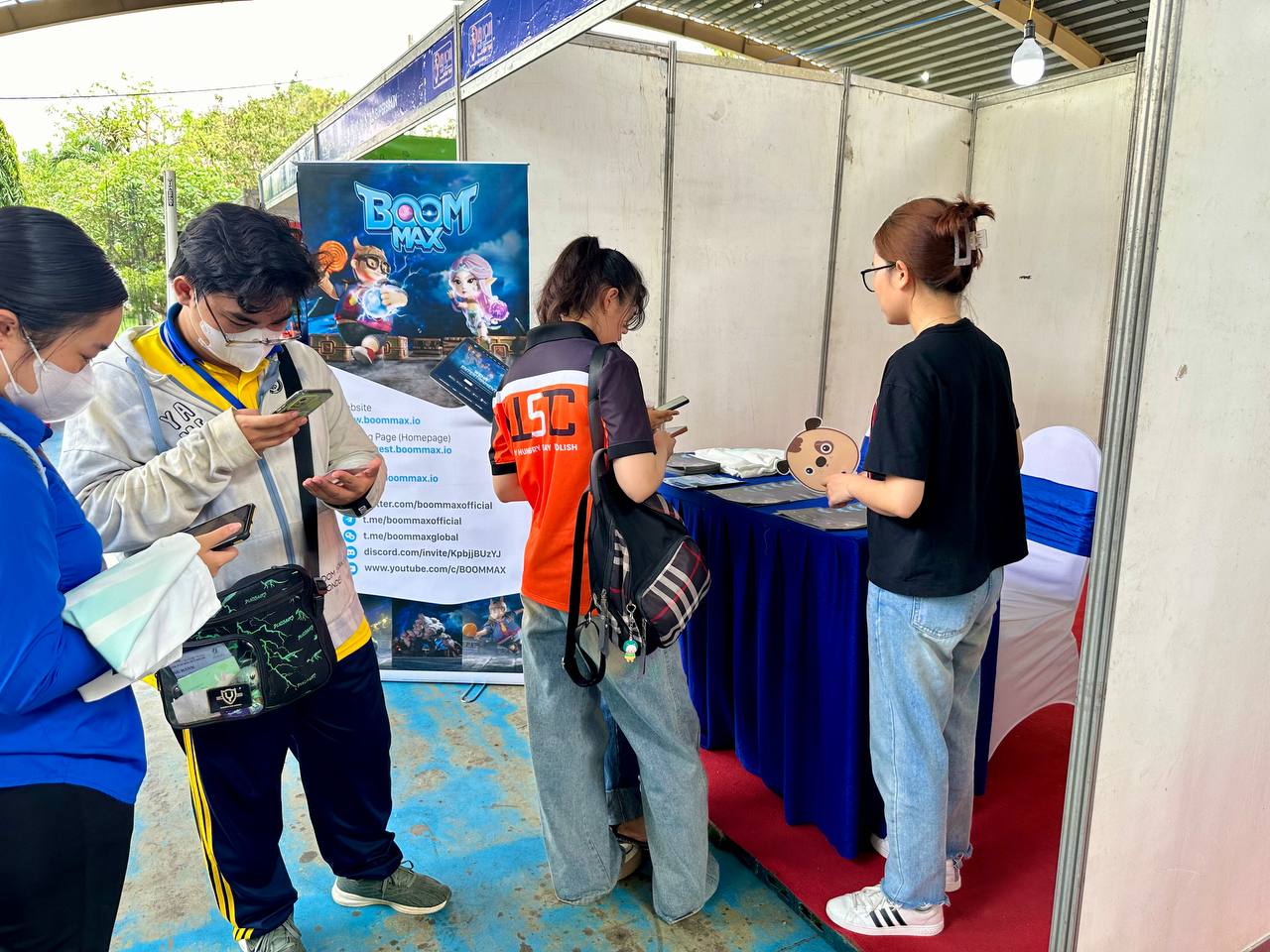 Lần đầu tiên công nghệ Blockchain được giới thiệu tại Liên hoan Tuổi Trẻ Sáng tạo TP.HCM- Ảnh 5. Lần đầu tiên công nghệ Blockchain được giới thiệu tại Liên hoan Tuổi Trẻ Sáng tạo TP.HCM- Ảnh 5.