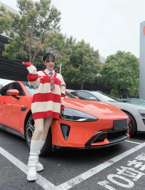 Xem xong những bức ảnh này, chẳng còn ai dám nói "Xe Xiaomi chỉ đàn ông mới mua"- Ảnh 2. Xem xong những bức ảnh này, chẳng còn ai dám nói "Xe Xiaomi chỉ đàn ông mới mua"- Ảnh 2.
