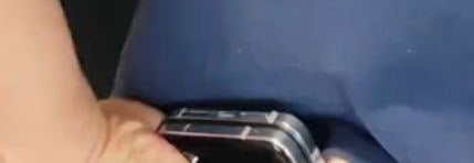 Điện thoại Xiaomi gập chưa ra mắt bị lộ bởi... CEO Lôi Quân- Ảnh 2. Điện thoại Xiaomi gập chưa ra mắt bị lộ bởi... CEO Lôi Quân- Ảnh 2.