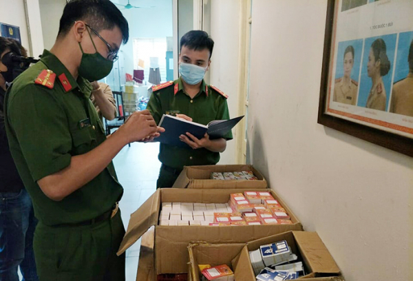 “Đế chế “Đế chế