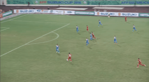 Việt Nam vs Philippines: Từ kỳ tích sân Mỹ Đình đến cú lừa của Công Phượng - Ảnh 2. Việt Nam vs Philippines: Từ kỳ tích sân Mỹ Đình đến cú lừa của Công Phượng - Ảnh 2.