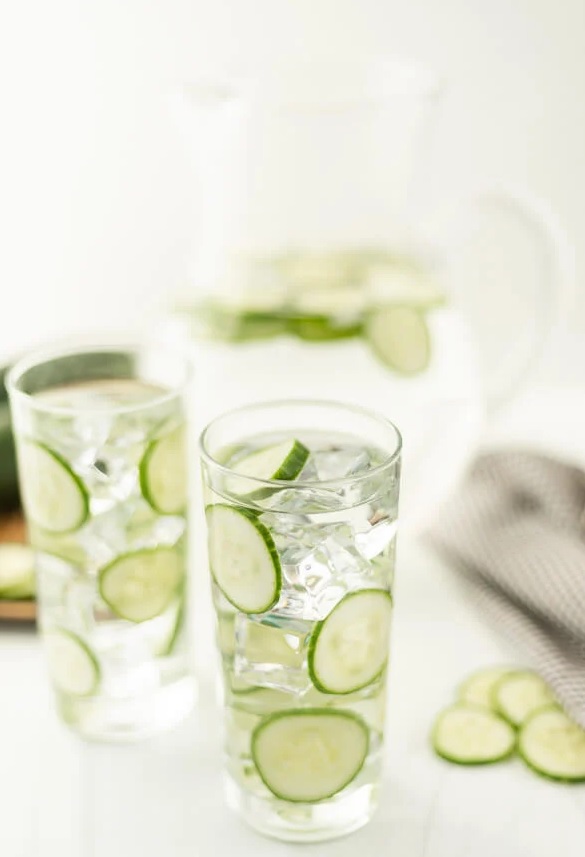 Uống nước lọc cho thêm thứ này, vừa đẹp da lại tốt cho tiêu hóa: Nhiều người chưa biết để dùng - Ảnh 1. Uống nước lọc cho thêm thứ này, vừa đẹp da lại tốt cho tiêu hóa: Nhiều người chưa biết để dùng - Ảnh 1.