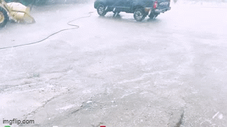 Tai nạn mới tàn phá nghiêm trọng trang trại của Quang Linh, phản ứng của chủ tịch gây chú ý - Ảnh 1. Tai nạn mới tàn phá nghiêm trọng trang trại của Quang Linh, phản ứng của chủ tịch gây chú ý - Ảnh 1.