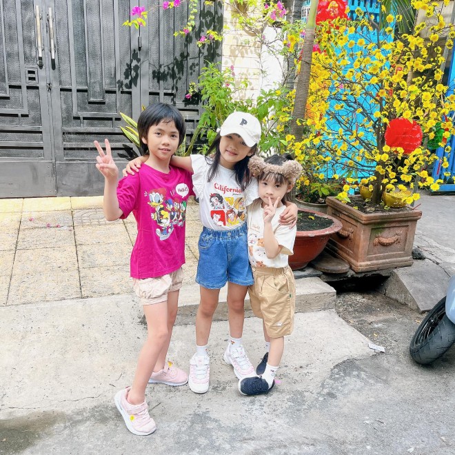 Thông tin mới về bé Pàng liệt 2 chân quỳ dưới trời lạnh: Nhiều người bất ngờ, tiếc nuối - Ảnh 4. Thông tin mới về bé Pàng liệt 2 chân quỳ dưới trời lạnh: Nhiều người bất ngờ, tiếc nuối - Ảnh 4.