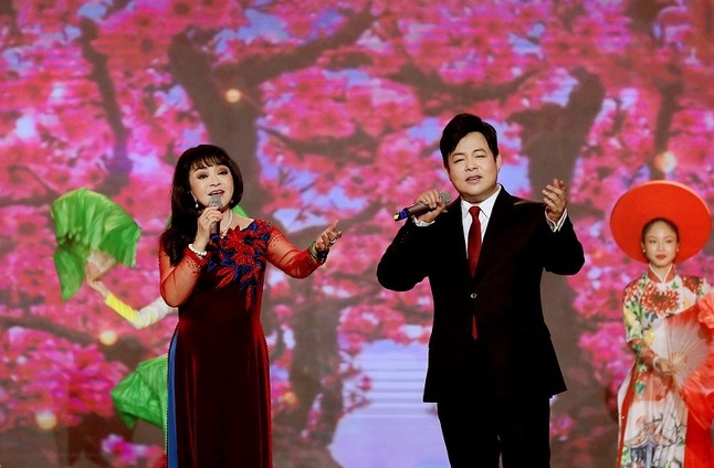 Nữ danh ca hải ngoại lộ diện tại The Masked Singer đẳng cấp đáng gờm thế nào? - Ảnh 5.