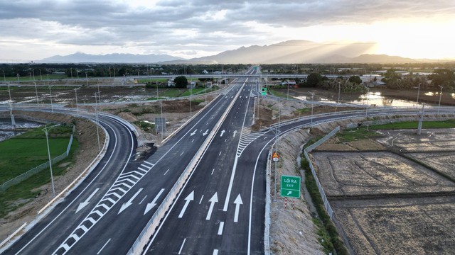 Điều chưa từng có sắp được áp dụng trên 2 tuyến cao tốc dài 127km, trị giá 16.525 tỷ đồng ở Việt Nam- Ảnh 2.