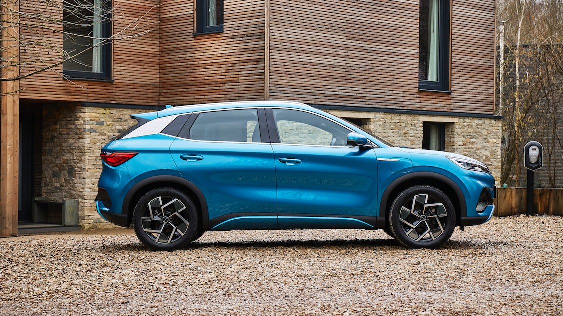 Đối thủ sừng sỏ của VF 7 khi VinFast vào Indonesia: Đến từ 'ông trùm' số 1 thế giới, - Ảnh 7. Đối thủ sừng sỏ của VF 7 khi VinFast vào Indonesia: Đến từ 'ông trùm' số 1 thế giới, - Ảnh 7.